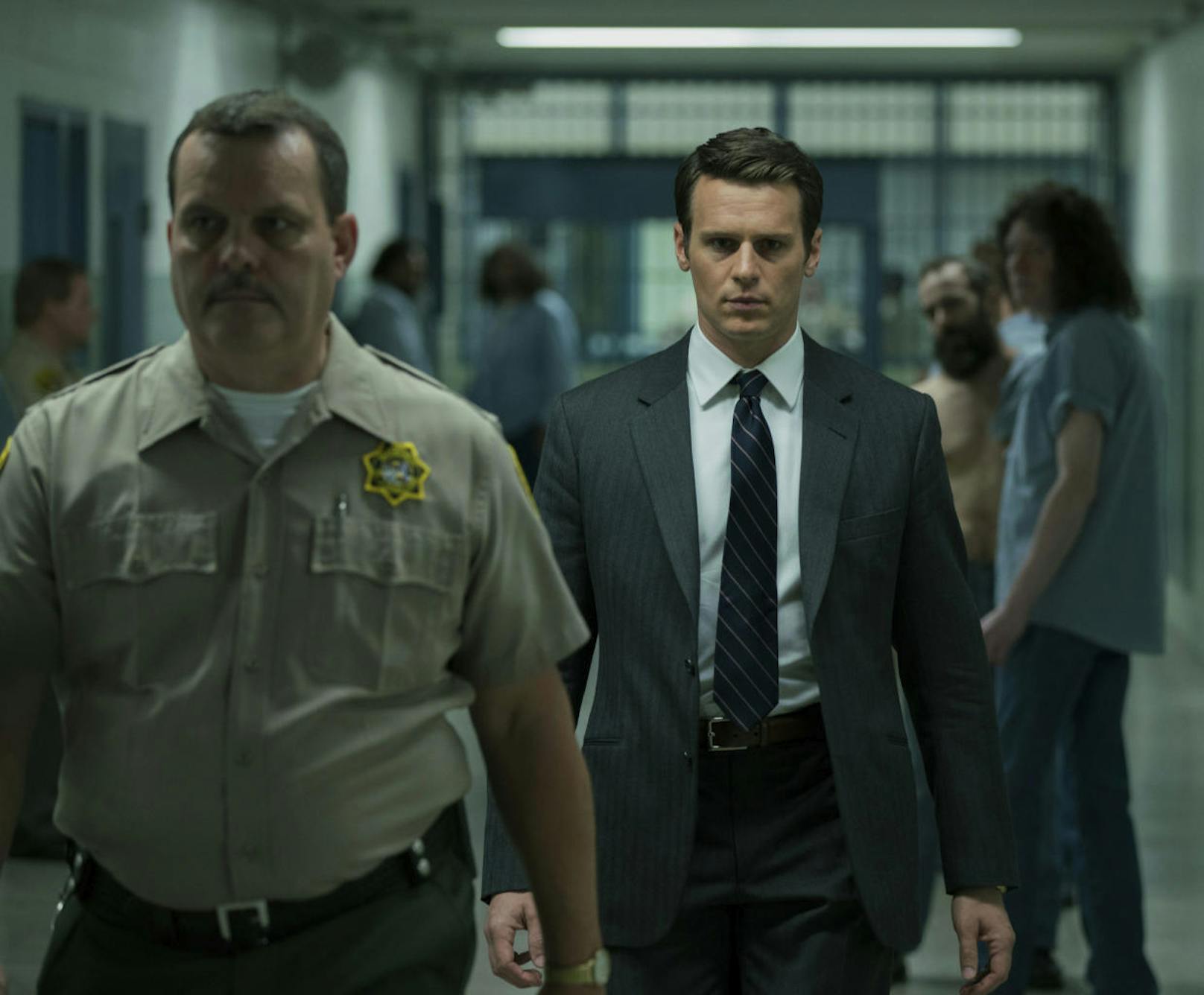 "Mindhunter": Holden Ford (Jonathan Groff) wagt sich für eine Befragung ins Gefängnis.