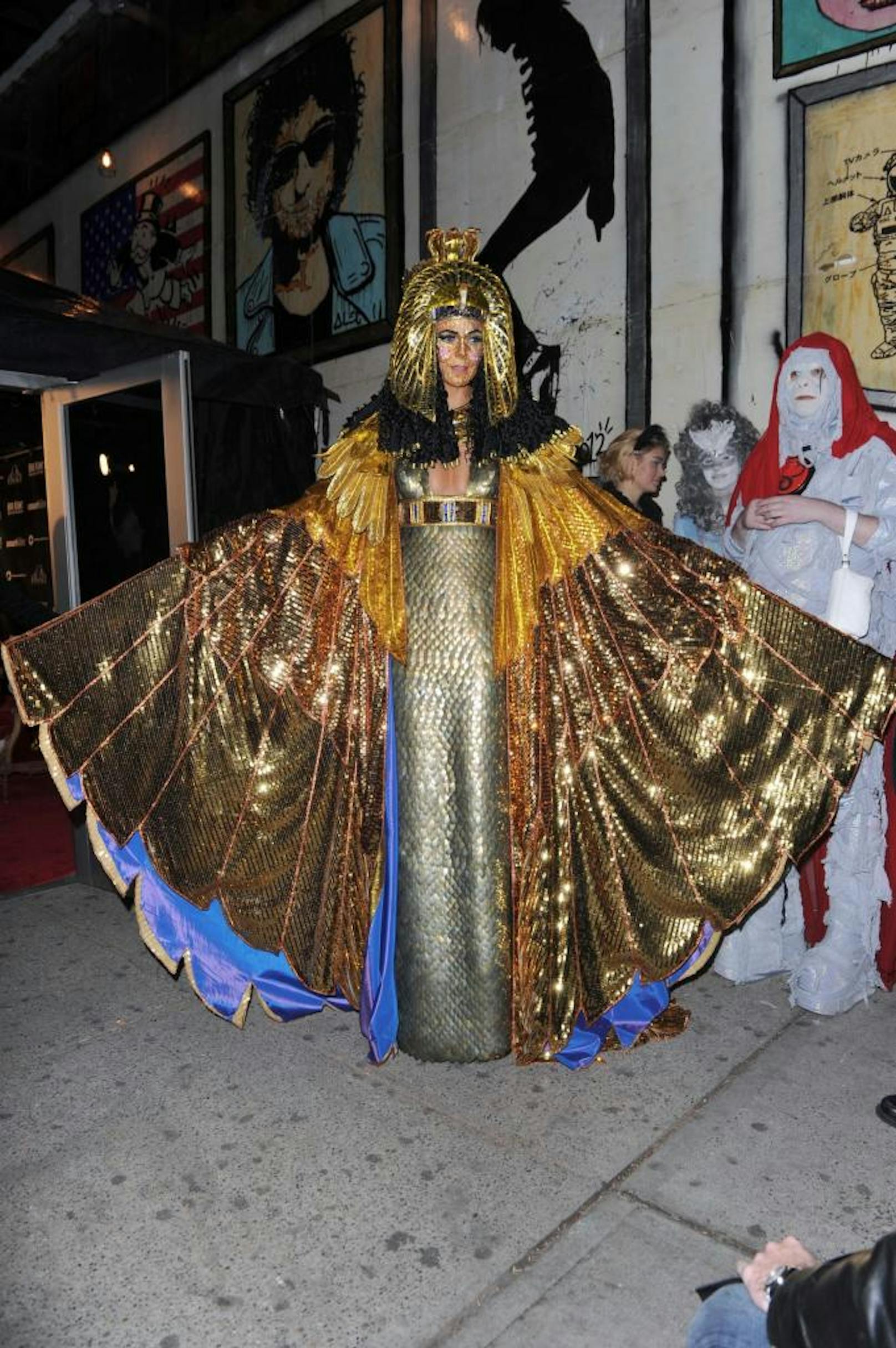 Königin der Nacht: In ihrem Gold-Outfit war Heidi 2012 unmöglich zu übersehen.