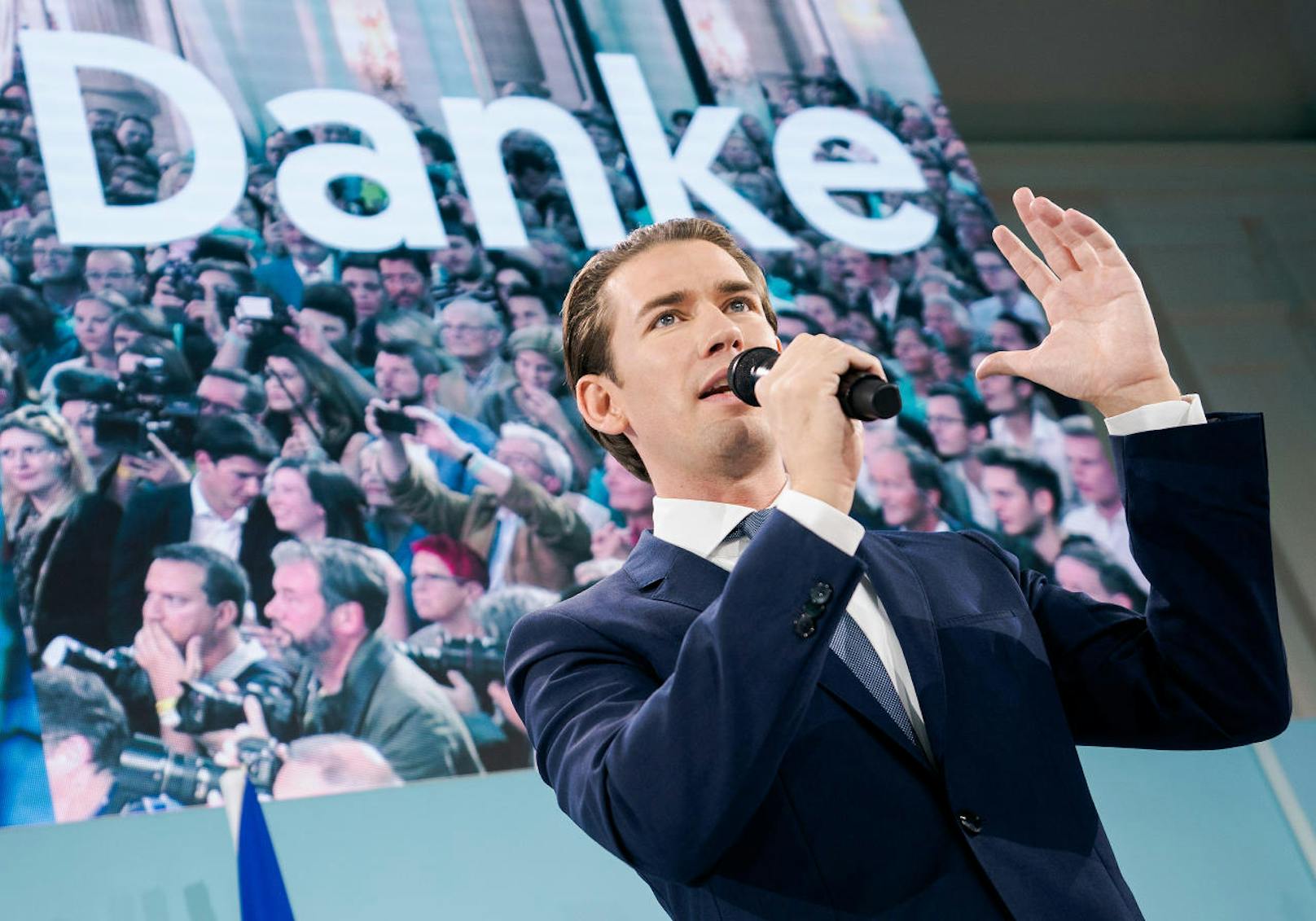 Bei den vorgezogenen Neuwahlen am 29. September führte der Parteichef die ÖVP zu 37,5 Prozent.