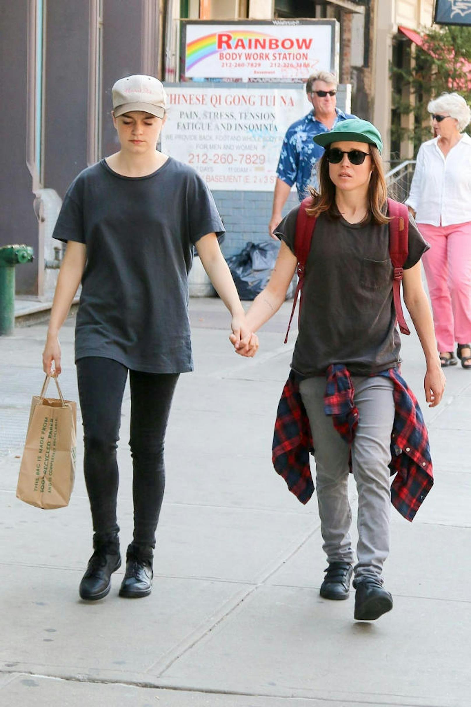 Schauspielerin Ellen Page mit Emma Portner in New York.