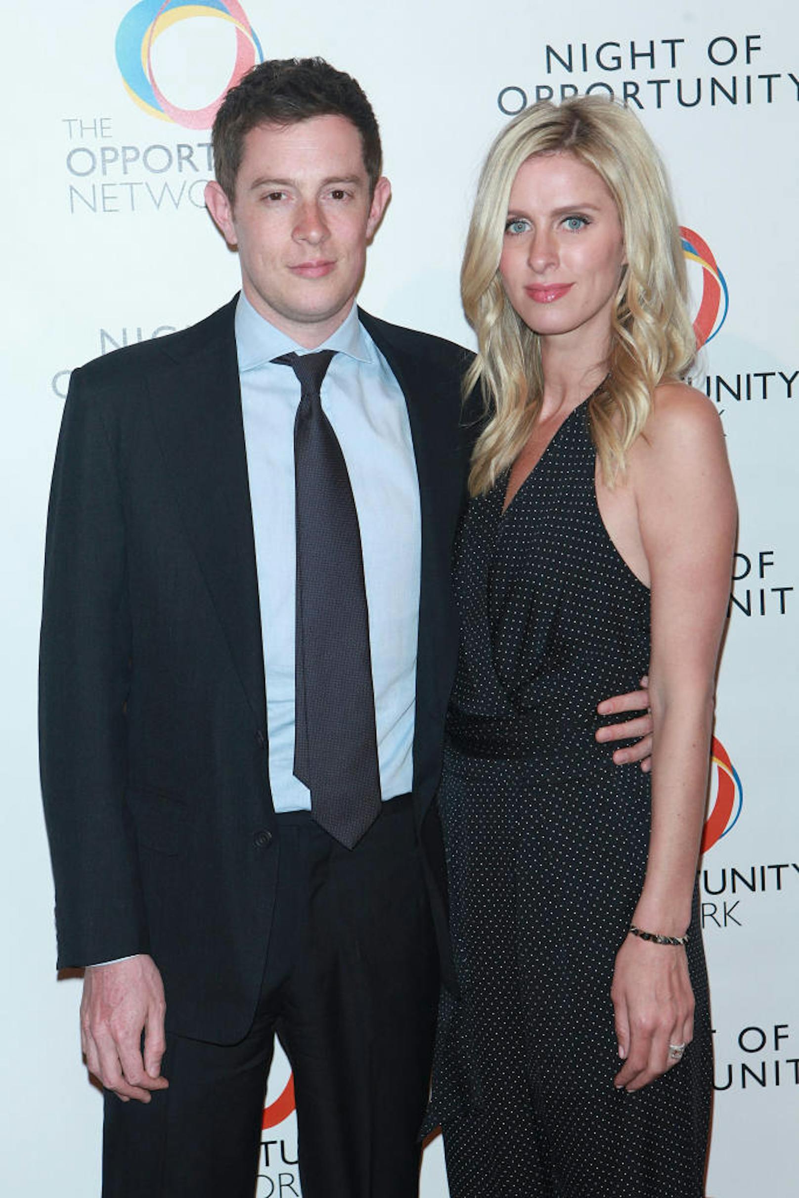 Nicky Hilton Rothschild mit ihrem Ehemann James Rothschild auf einer Gala in New York, 2017.