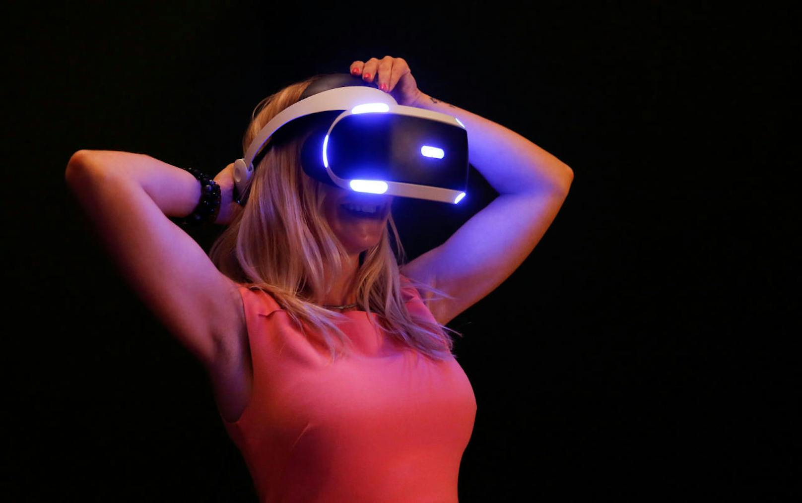 Branchenriese Sony setzt trotzdem voll auf VR-Games. Doch der Branche fehlt es an Blockbustern, die die neue Technologie pushen.