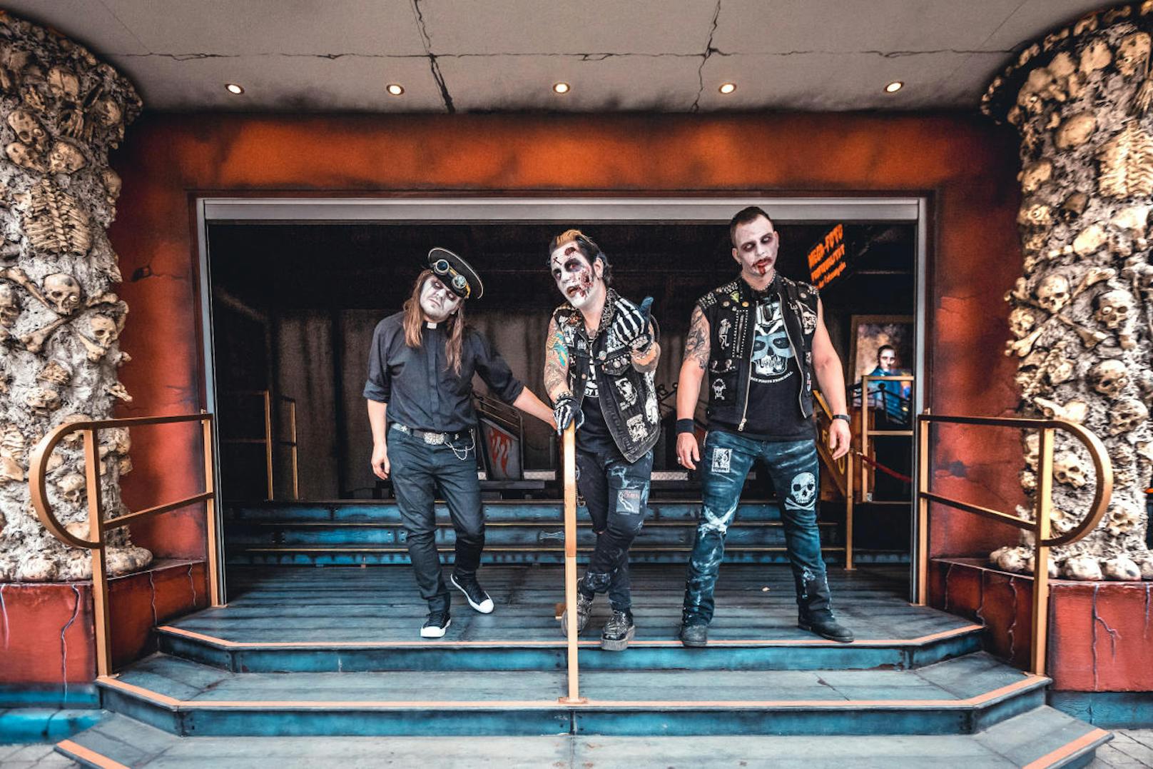 Die "Blood Sucking Zombies from Outter Space" gewannen 2015 den Amadeus Austrian Music Award in der Kategorie Hard & Heavy. Nun feiern sie ihren 15. Geburtstag.
