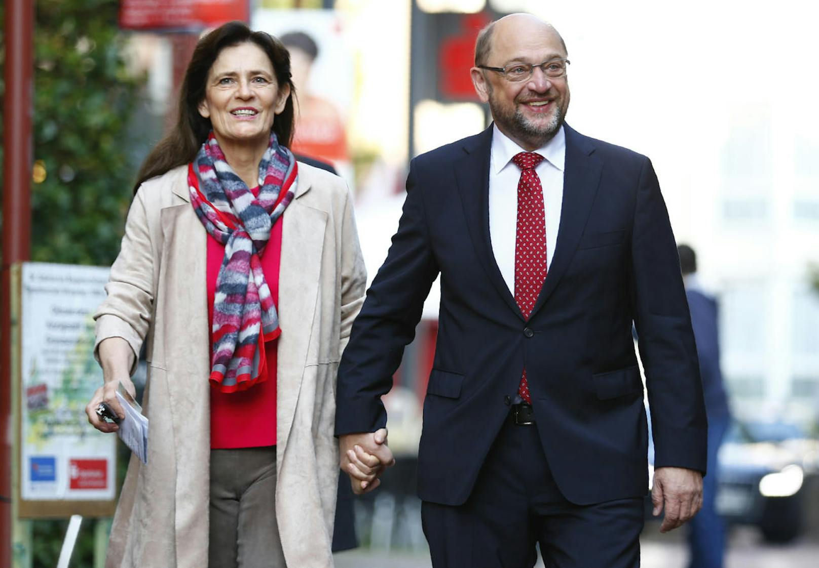 Martin Schulz mit seiner Ehefrau.