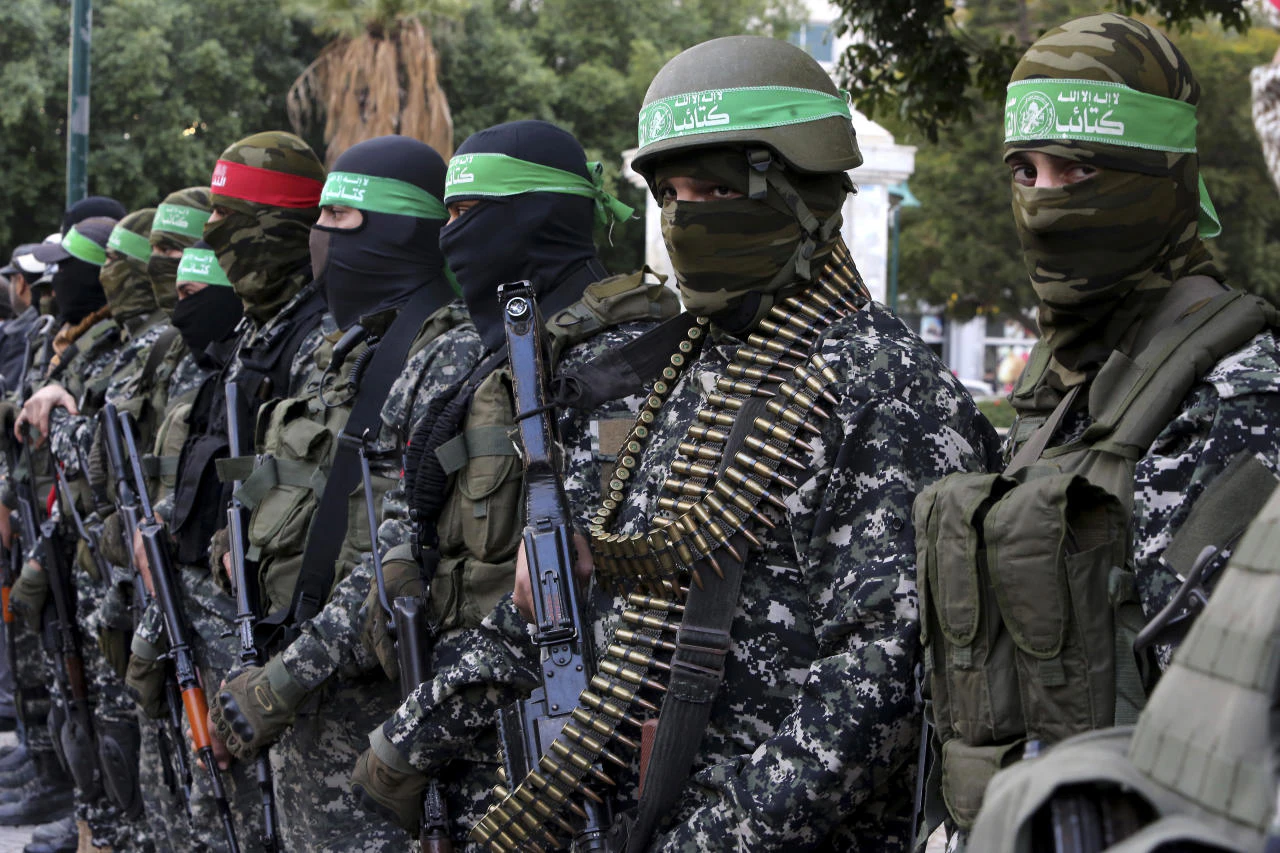 Hamas-Kämpfer in Gaza. Die radikal-islamistische Organisation hatte sich bisher die Verncihtung des Staates Israel zum Ziel gesetzt