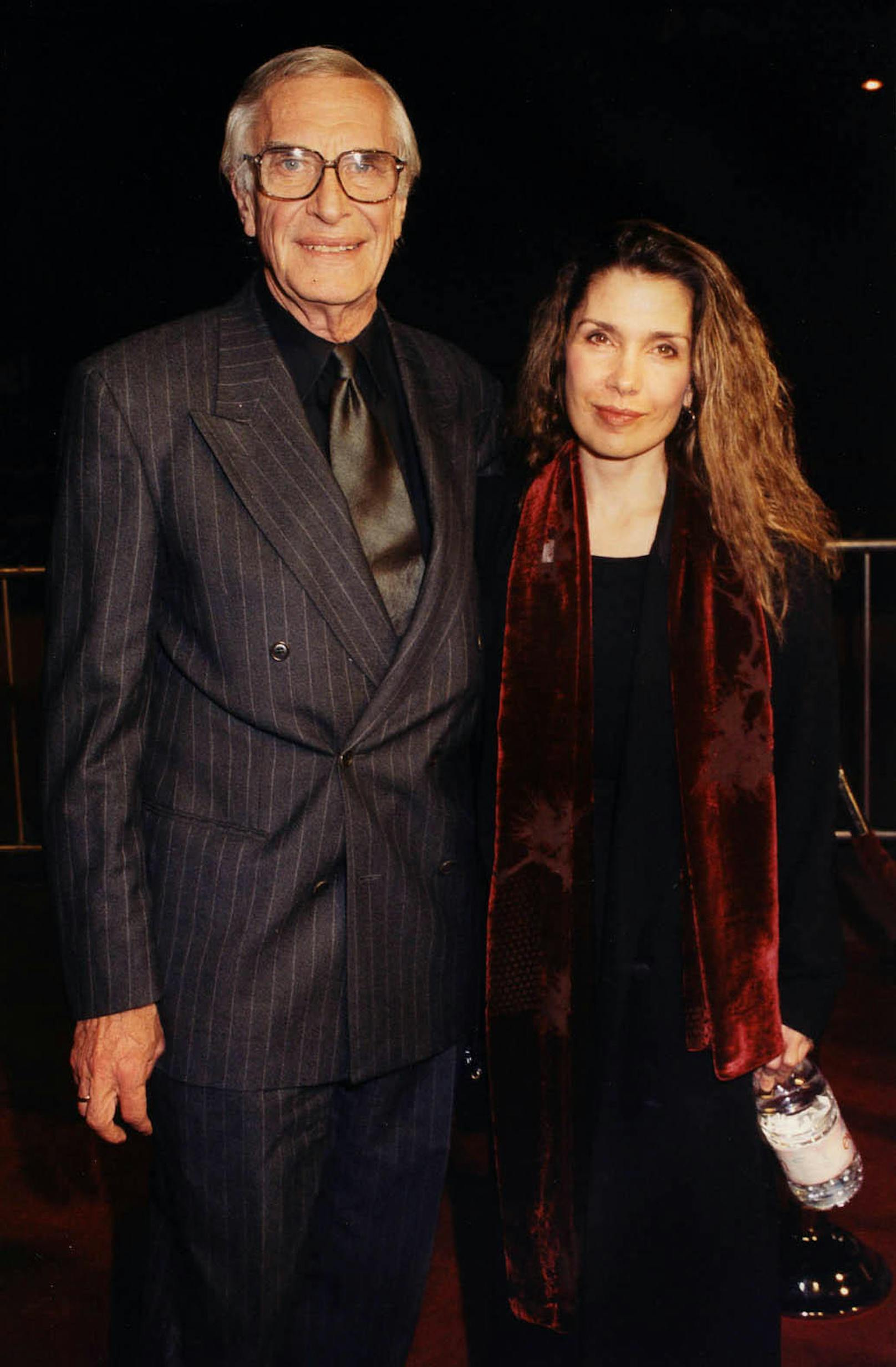 Martin LANDAU mit seiner Tochter Suzan1999 bei der Premiere von "Ed TV" in Los Angeles.