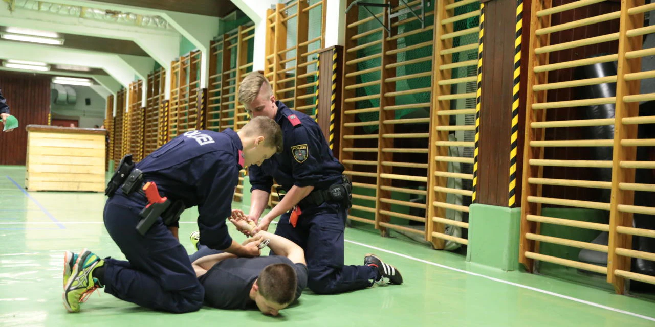 Polizeischüler ab Juli als Radau-Wächter im Einsatz - Vimarsana News