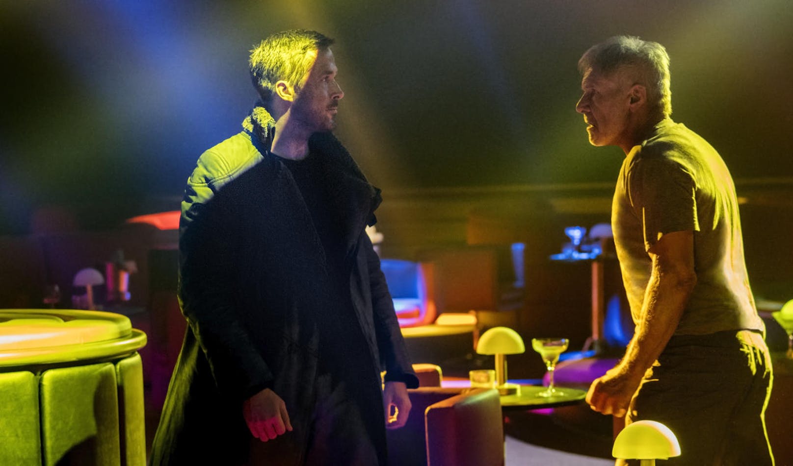 Ryan Gosling (li.) und Harrison Ford in "Blade Runner 2049"