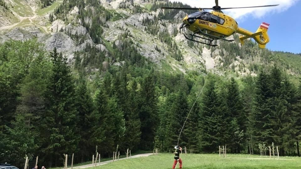 Heute.at - Wollte Sonnenuntergang sehen: 22-Jährige abgestürzt