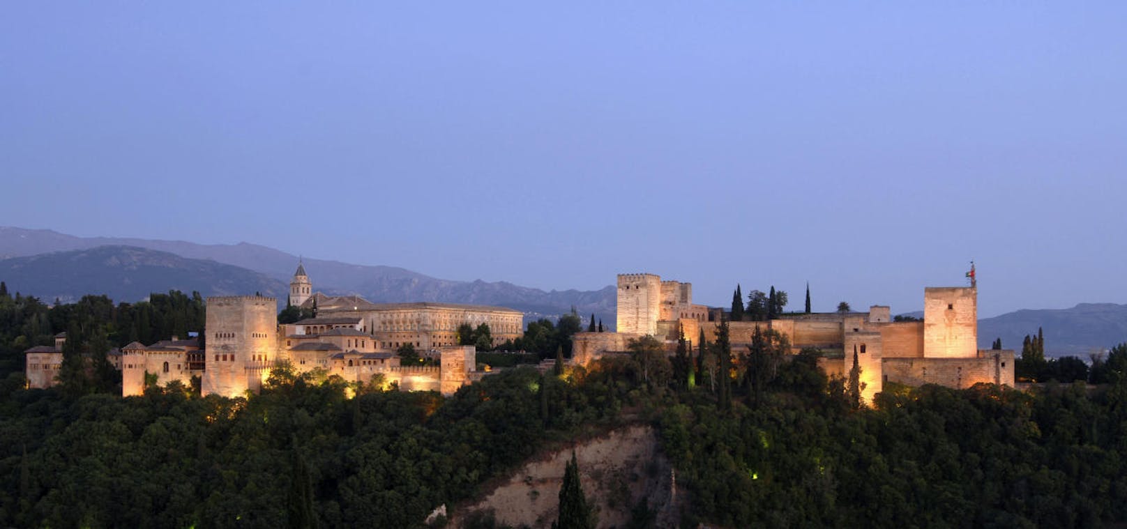 Platz 13: Alhambra, Spanien, 745.716