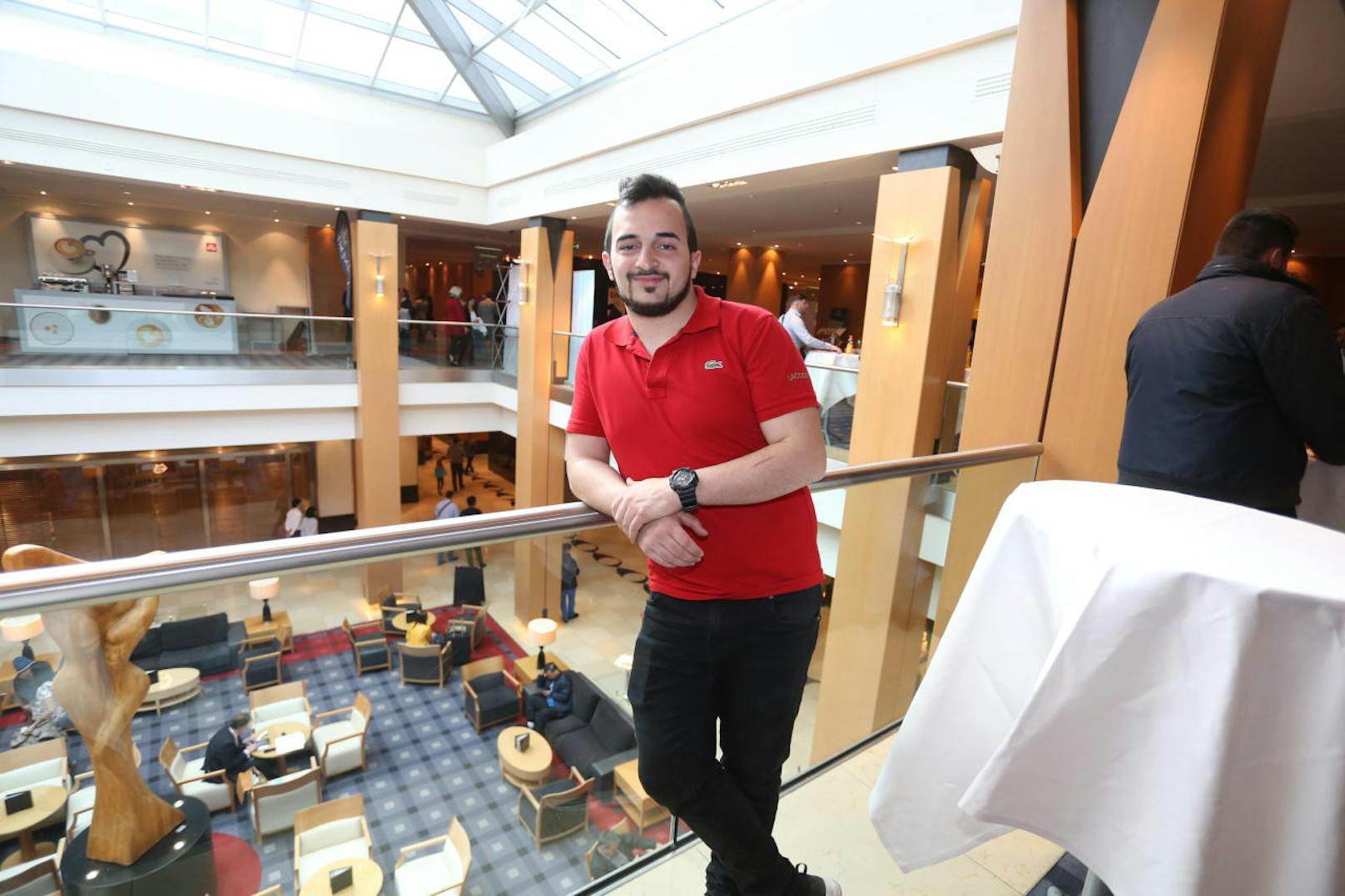 Kubilay Tekgündüz, 19 Jahre, sucht eine Lehrstelle im Bereich der IT-Technik