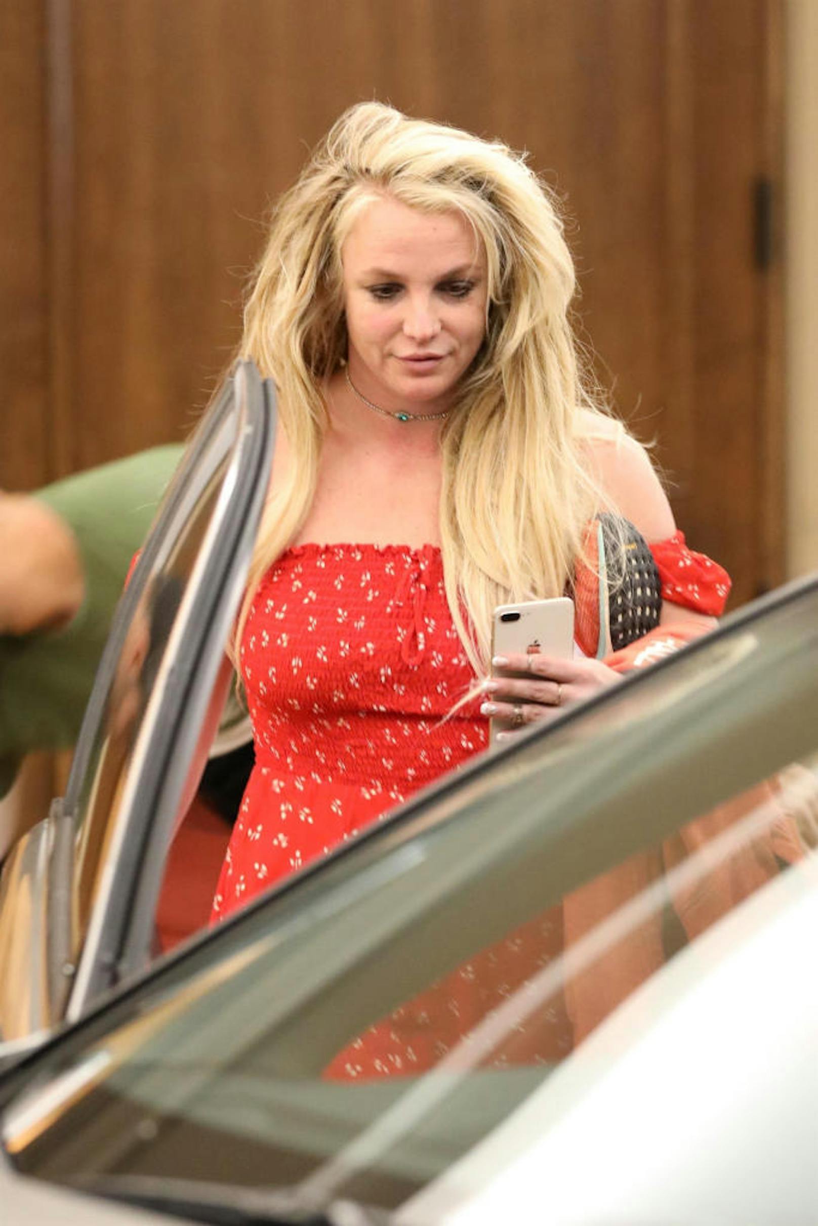 Britney Spears hat die Psycho-Klinik verlassen.