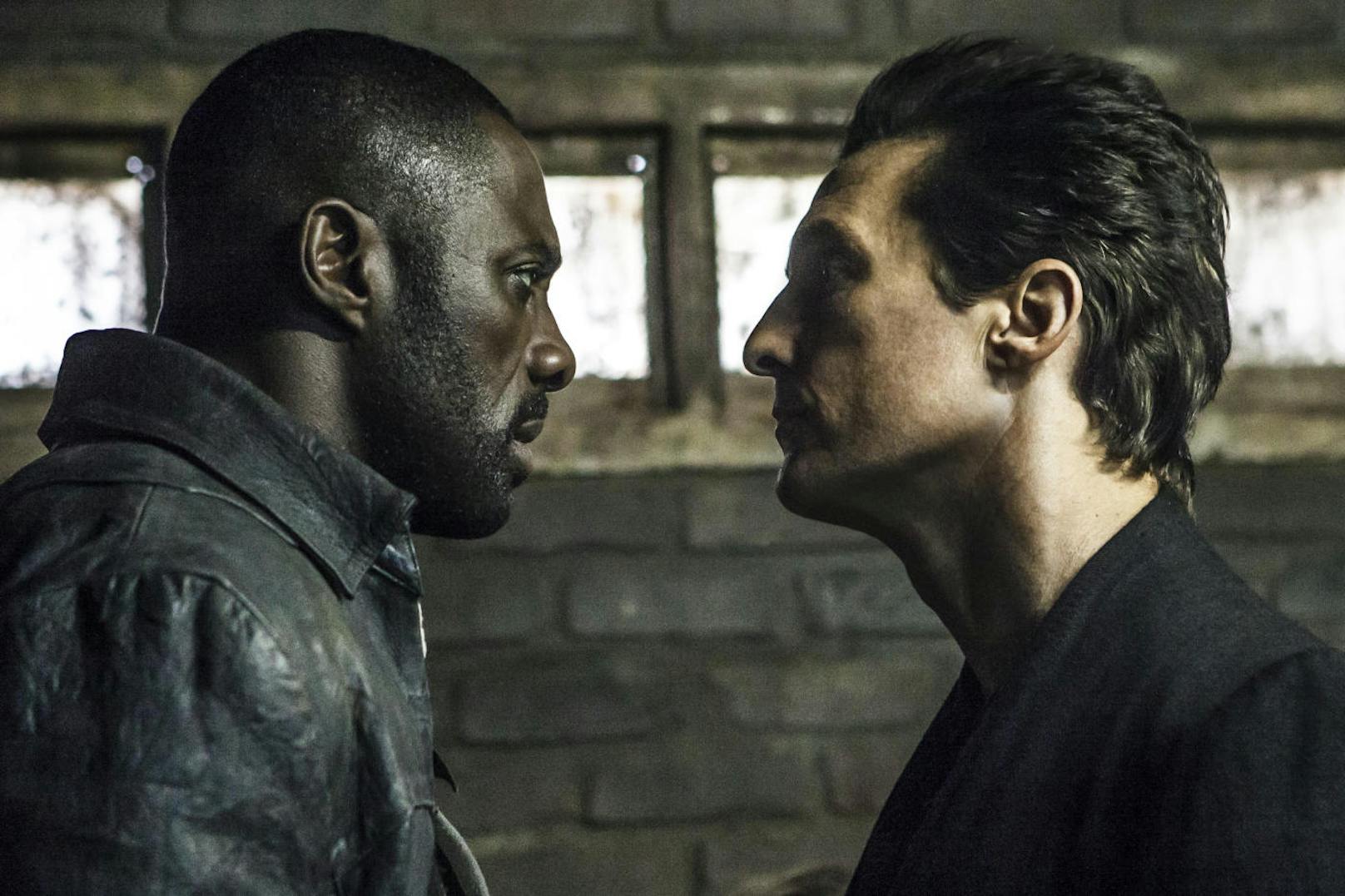 Idris Elba (li.) und Matthew McConaughey in "Der dunkle Turm"