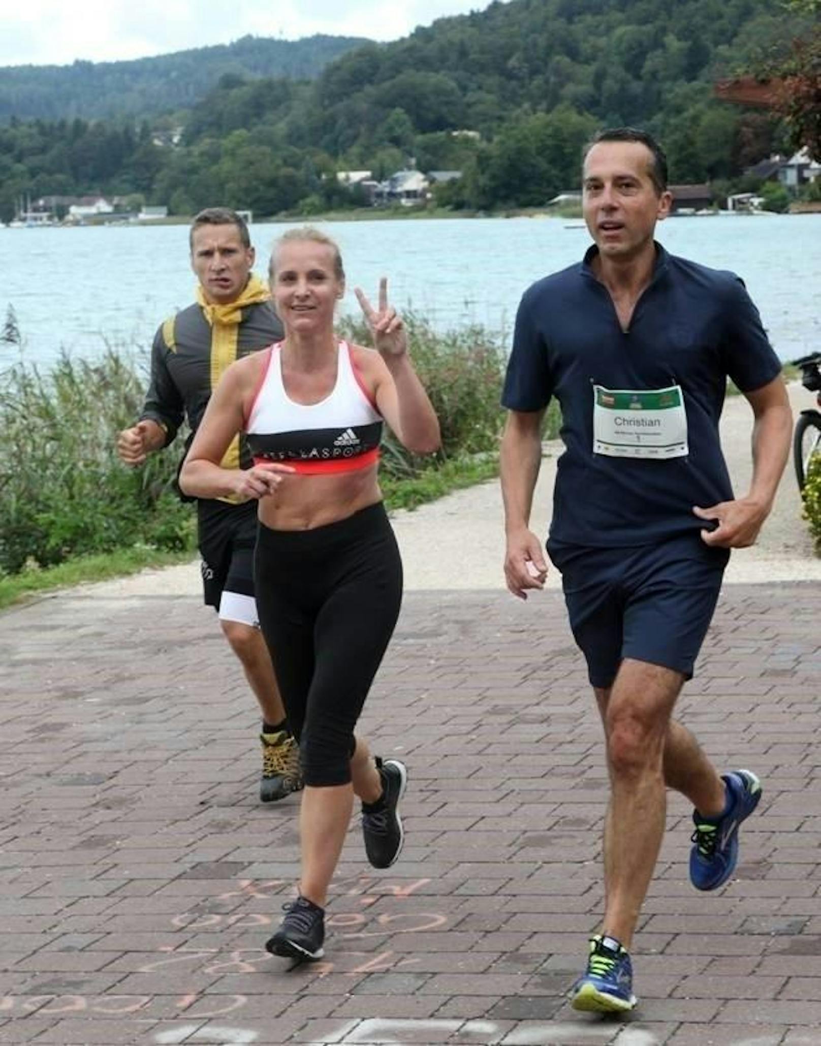 Die 10,55 Kilometer lange Strecke bestritt er zusammen mit Ehefrau Eveline. Wie es sich für ein eingeschworenes Team gehört, passierten sie auch gemeinsam die Ziellinie.
