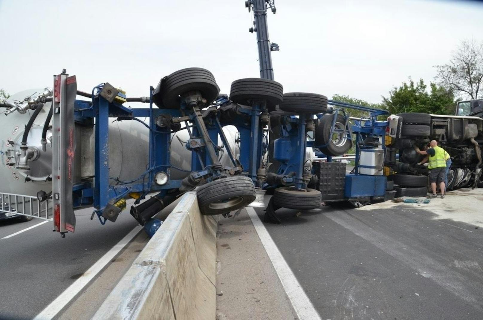 Lkw-Unfall auf der A4