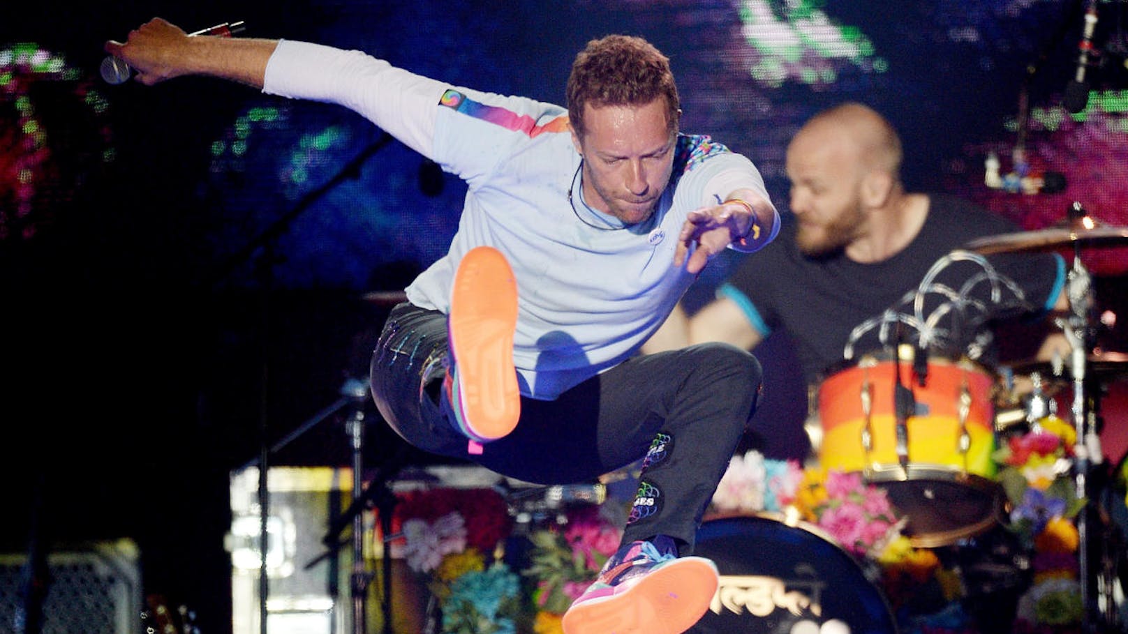 <strong>Chris Martin</strong> &amp; Co. sind auf dem besten Weg, die erste Rockband zu werden, die eine Milliarde Dollar mit einer Tour einnimmt und über 10 Millionen Tickets verkauft.