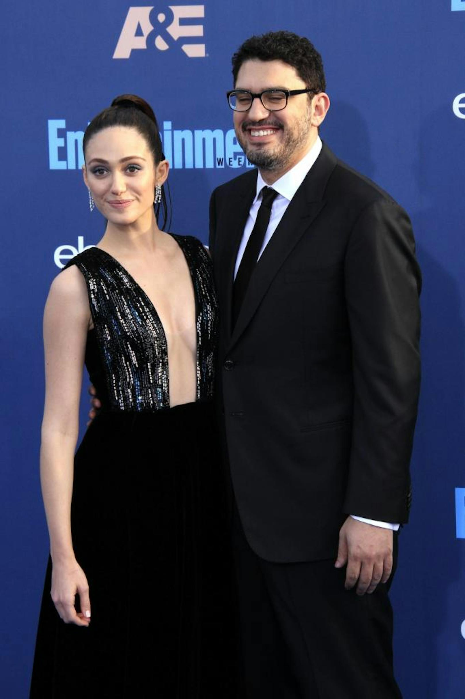 Emmy Rossum und Sam Esmail bei der Verleihung der 22. Critics Choice Awards 2016 im Barker Hangar.