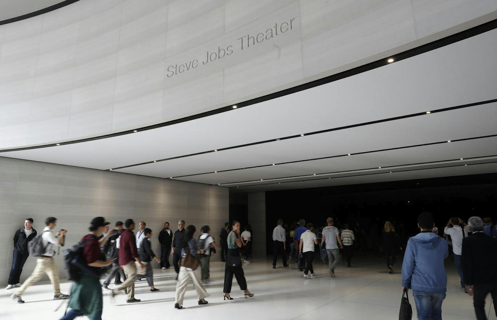 Die Veranstaltung fand im Steve Jobs Theater im neuen Apple Campus in Cupertino statt.