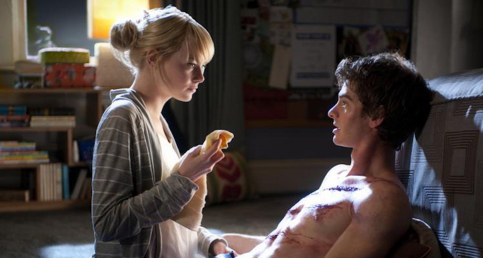 In <em>"The Amazing Spider-Man"</em> steht Oscarpreisträgerin <strong>Emma Stone</strong> als Gwen Stacy ihrer großen Liebe Peter Parker (Andrew Garfield) bei.<br>