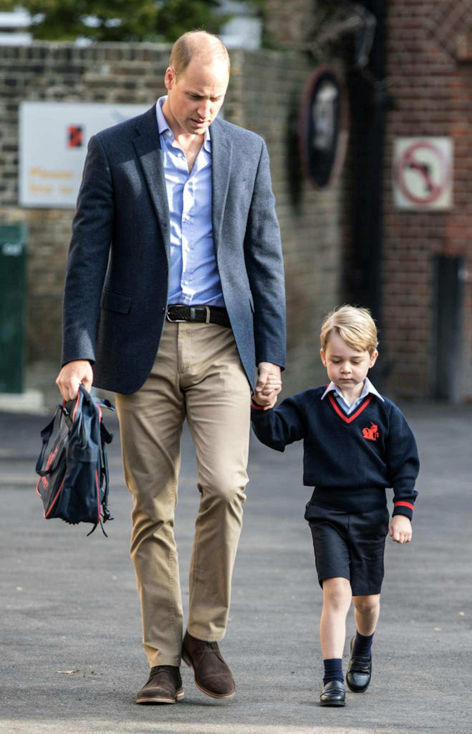 Prinz George - Erster Schultag an der Thomas School in Battersea, London.