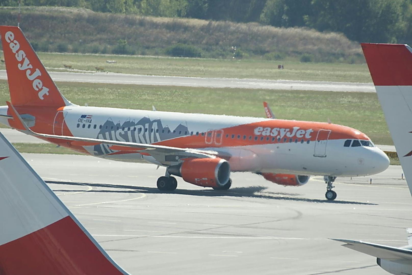 Am Donnerstag wurde die erste easyJet-Maschine mit OE-Kennzeichnung am Wiener Flughafen empfangen.