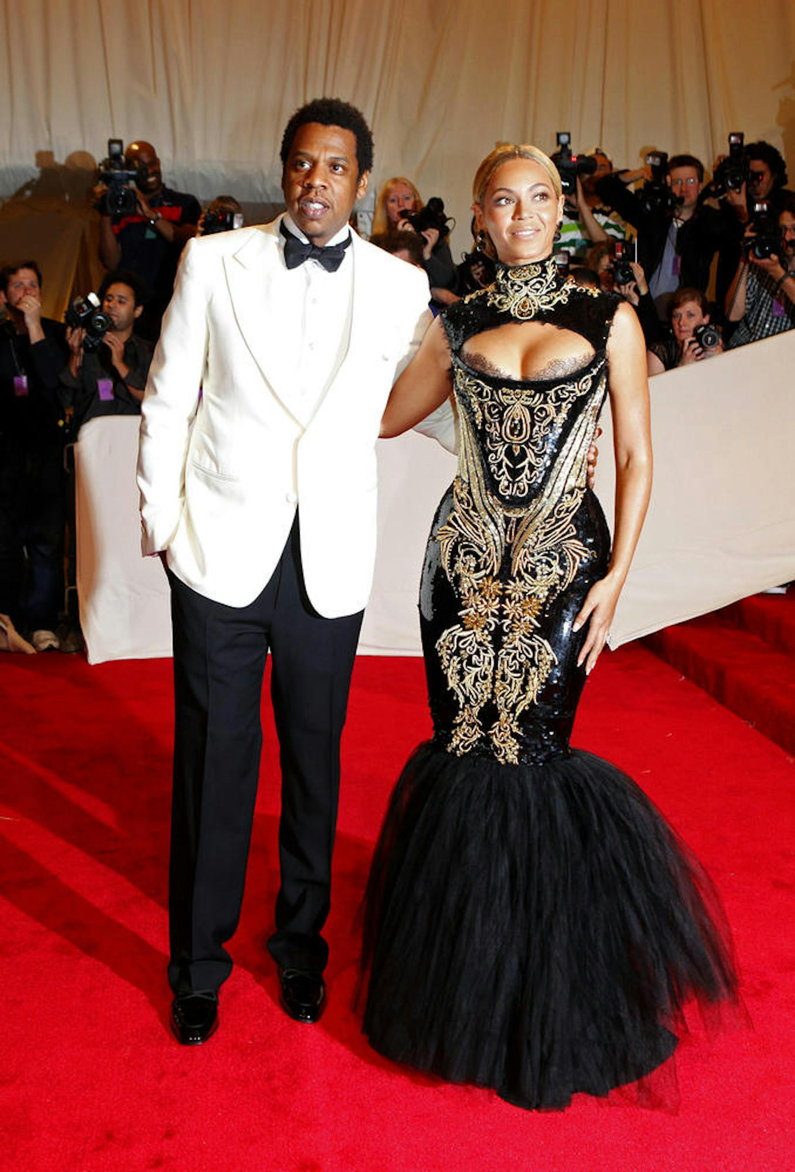 Jay-Z und Beyonce beim Metropolitan Museum of Art Costume Institute Benefit Celebrating in New York, 2011.