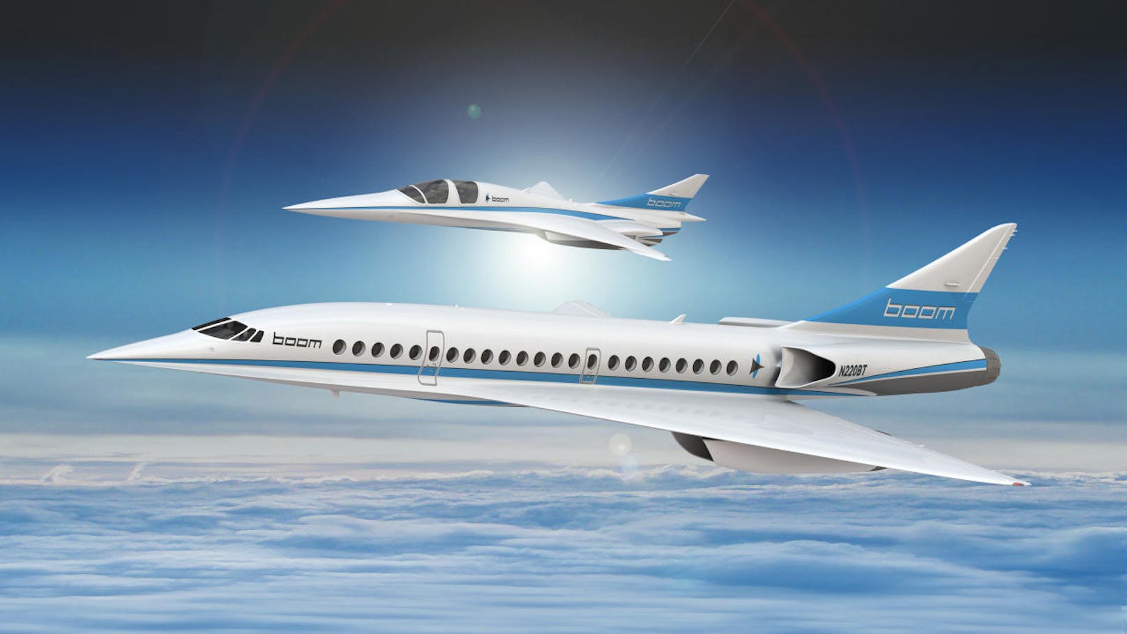 Ab dem Jahr 2023 soll der Boom-Jet mit seinen 55 Sitzplätzen die Reise über den Atlantik auf 3,5 Stunden halbieren. Im Hintergrund: Baby Boom, eine Mini-Variante des Überschall-Flitzers.