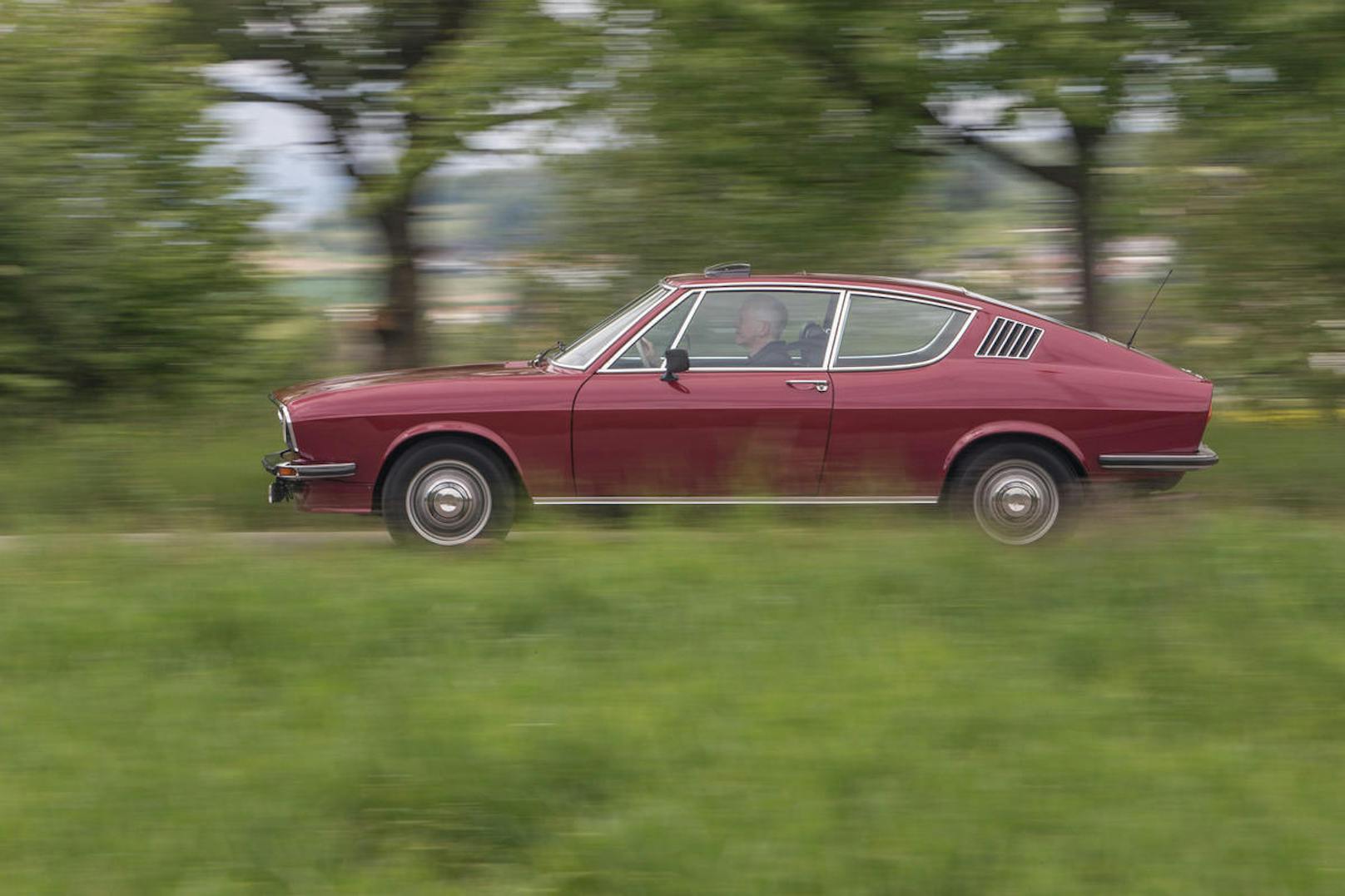 Über 190 km/h schnell fuhr das Audi Coupé vor fast 50 Jahren - die Anlaufstrecke aber war viele Kilometer lang.