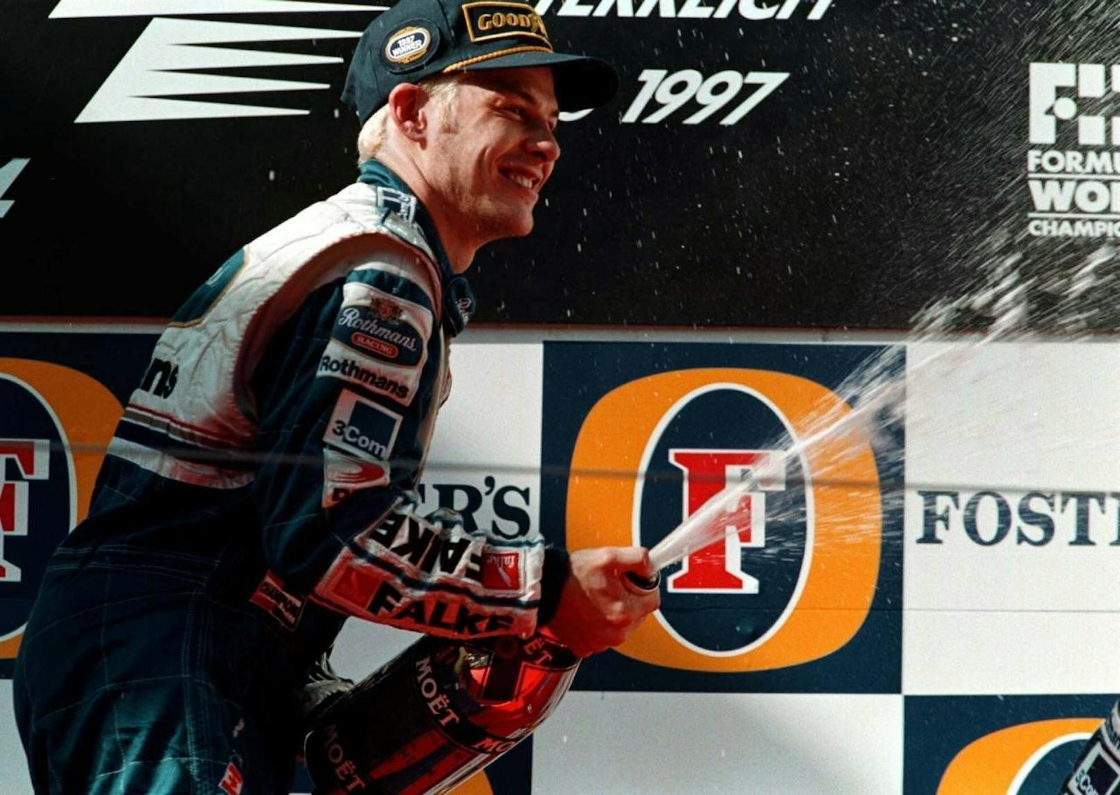 Das Comeback auf dem umgebauten A1 Ring gewann 1997 Jacques Villeneuve (CAN) auf Williams.