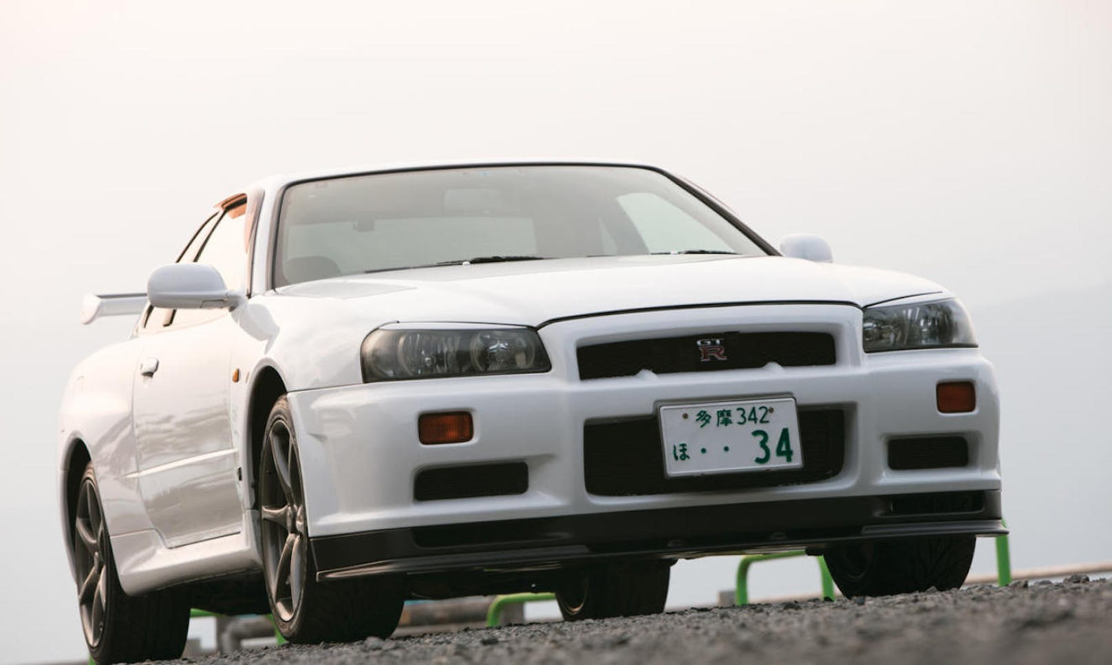 Abgesehen vom Heckspoiler wirkte der Nissan Skyline R34 GT-R nicht besonders auffällig.