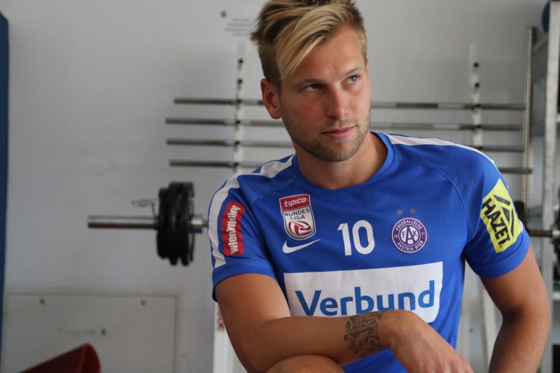 Leistungstests mit Alexander Grünwald in der Austria Akademie.