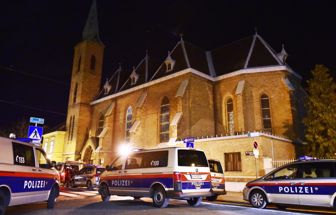 Für Überfall fasste der Gefasste nun lange Haft aus.