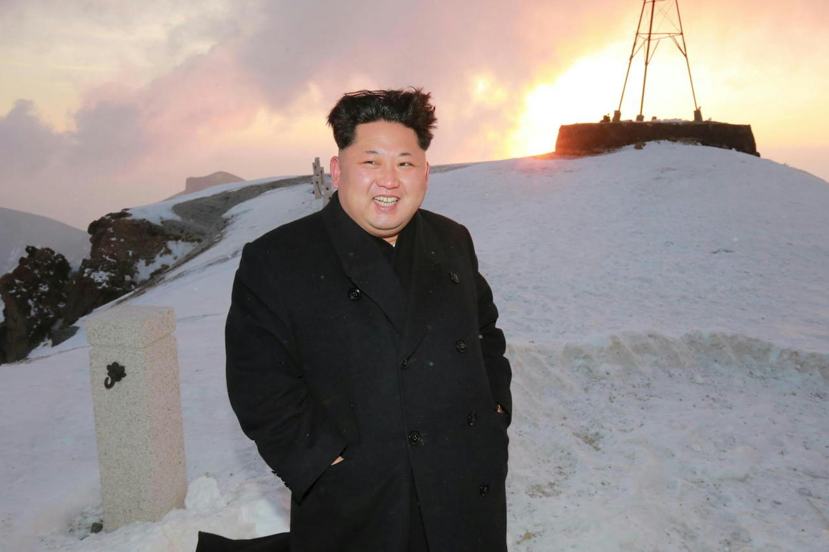 Auch 2016 erklomm Kim Jong-un den Berg. Kurz darauf startete er die Atom-Tests. Archivbild, April 2015.