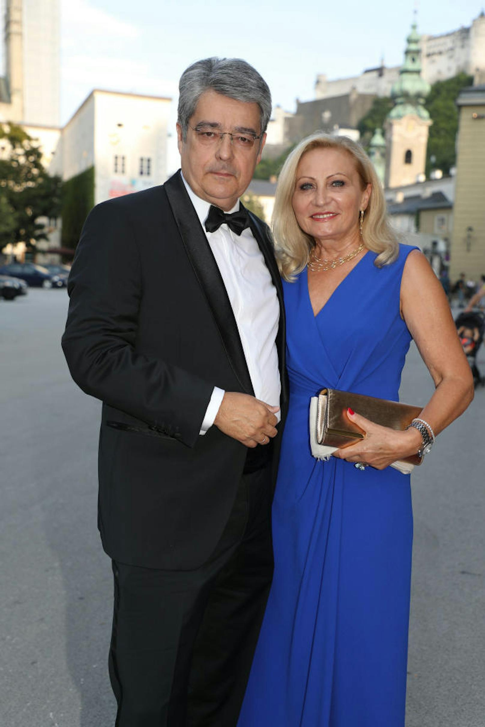 Siemens Chef Wolfgang Hesoun mit Ehefrau Brigitte. Er lud zum Empfang ins Festspielhaus