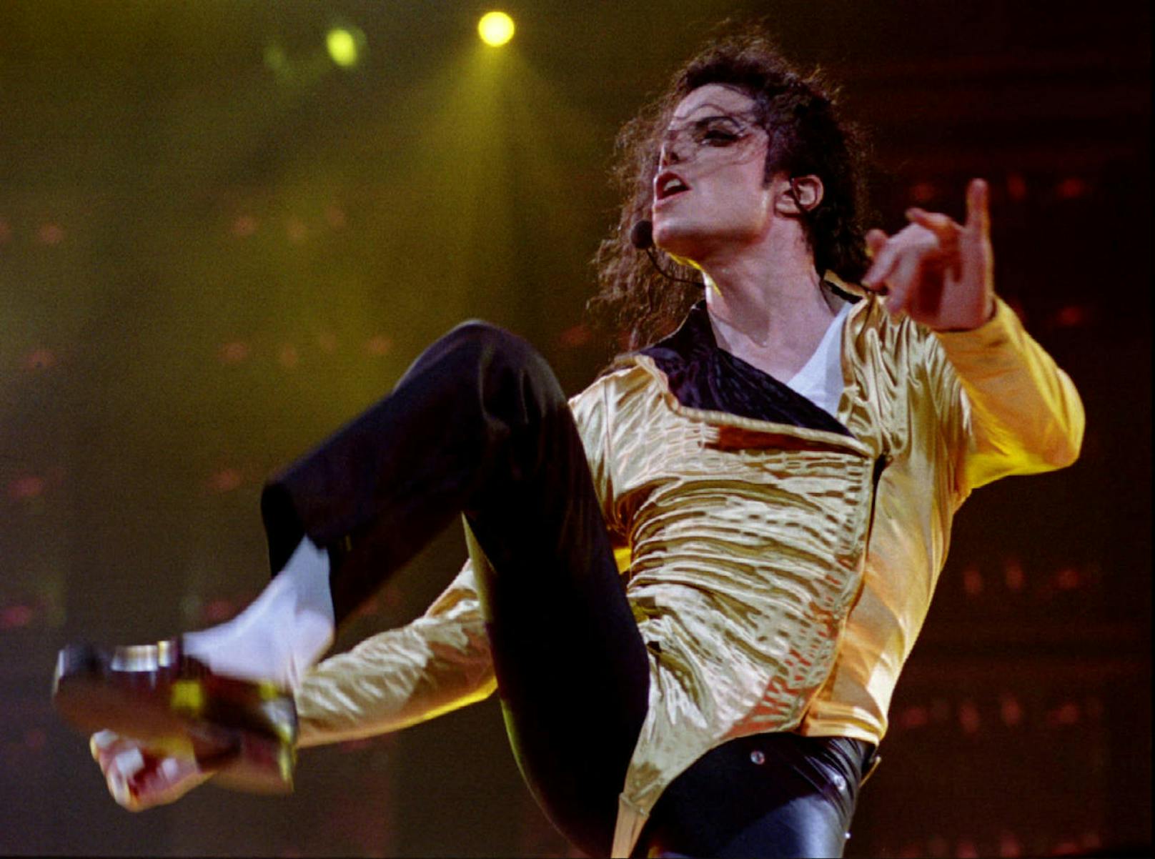 Für seinen weltberühmten "Moonwalk" trug Michael Jackson eigene Schuhe.