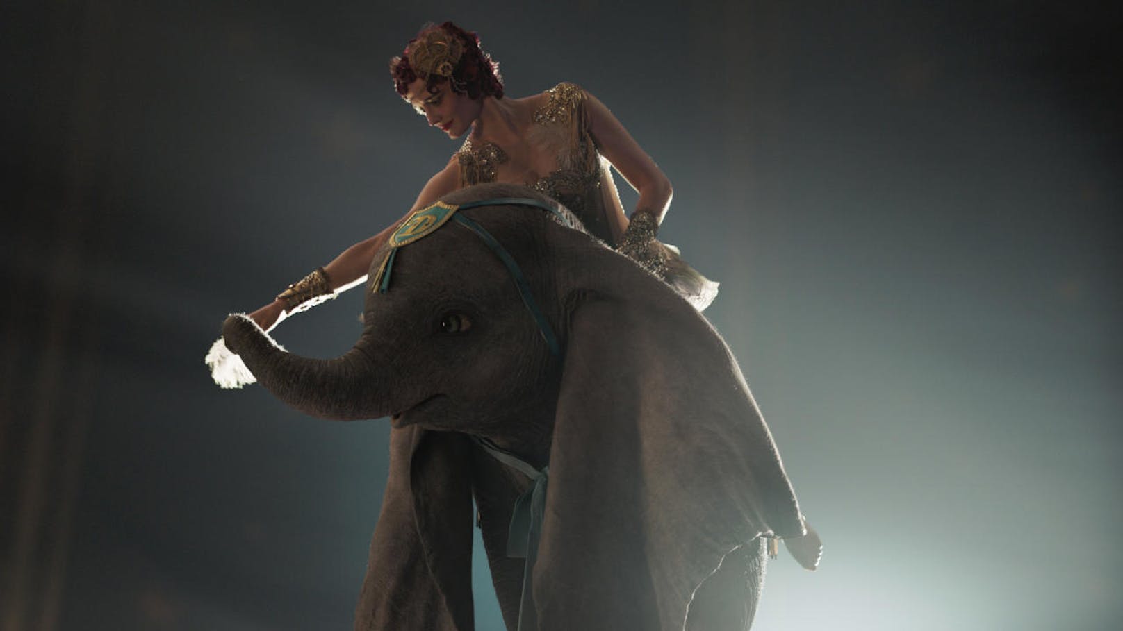 Aristin Colette (Eva Green) will mit Dumbo im "Dreamland" fliegen