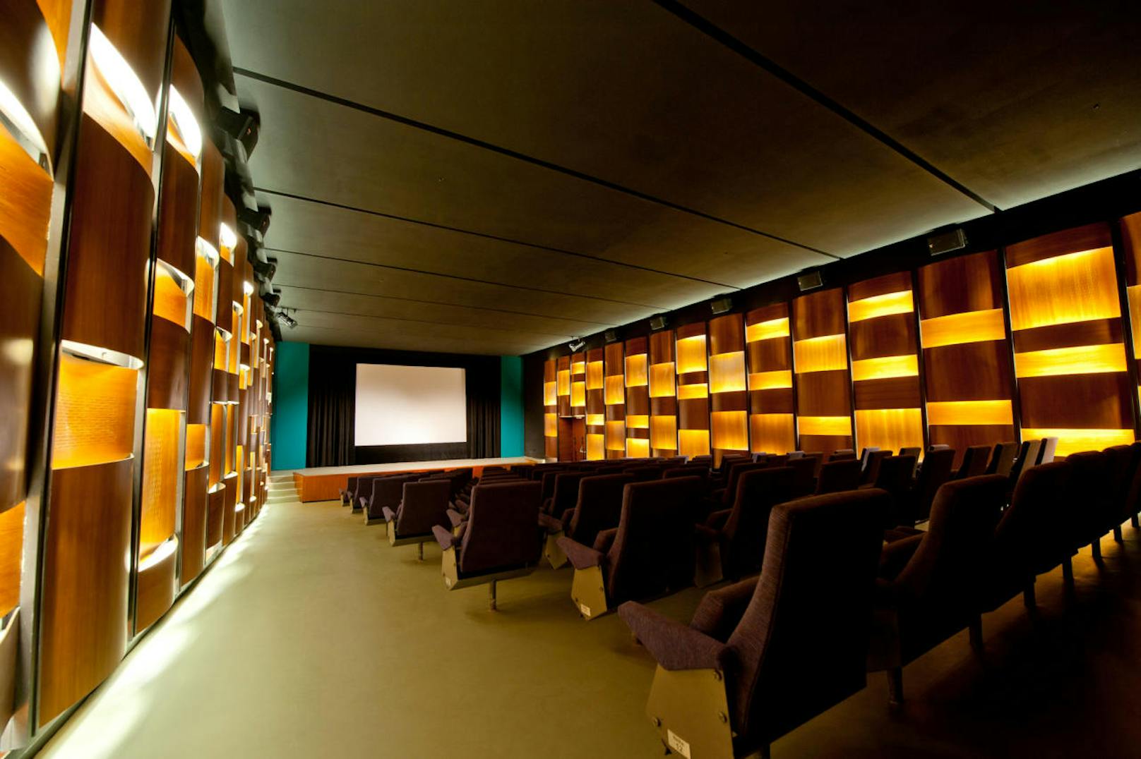 Blickle Kino im 21er Haus (Credit: Natascha Unkart)