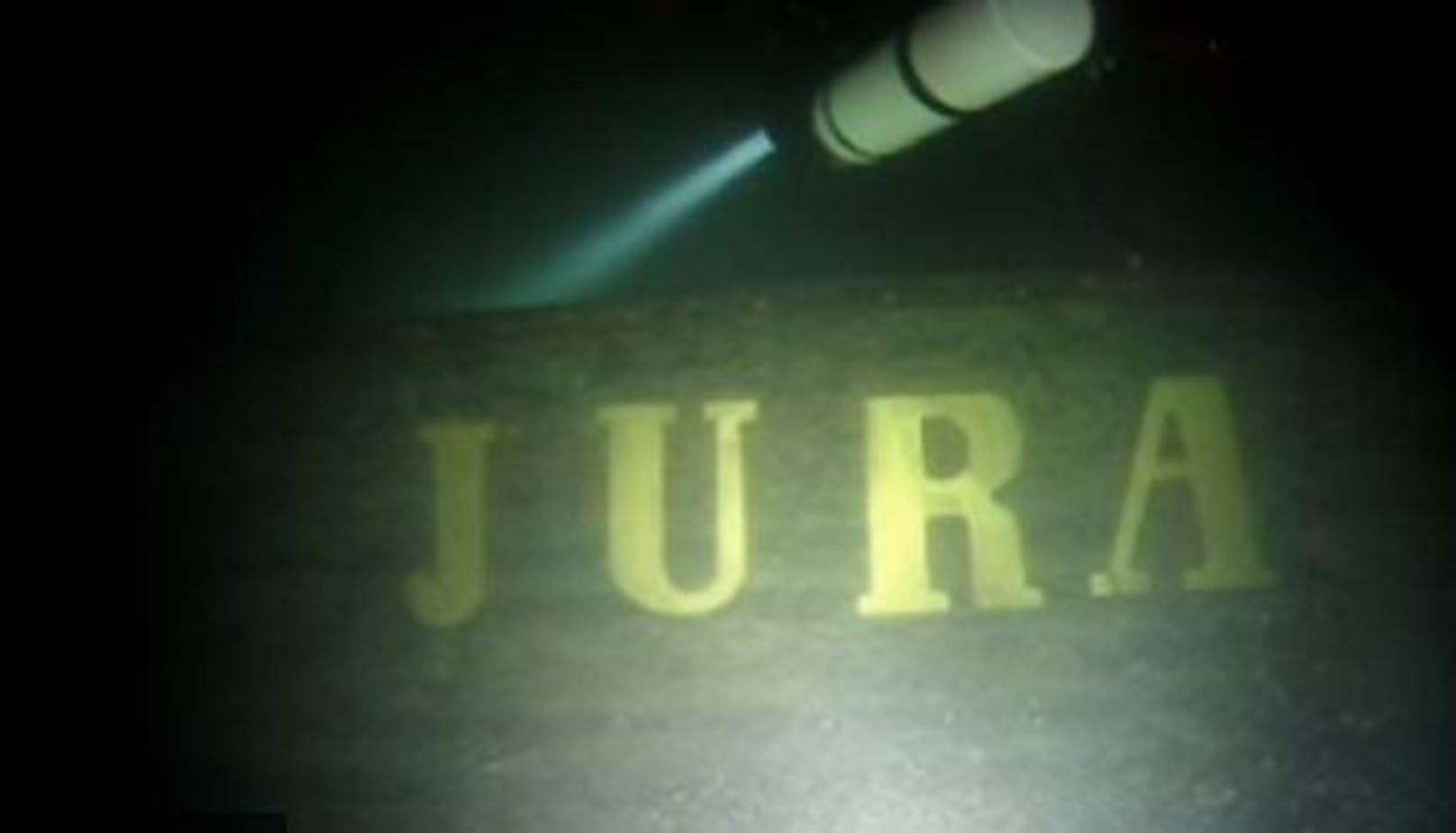 Die "Jura" ist ein 1864 gesunkener Raddampfer.