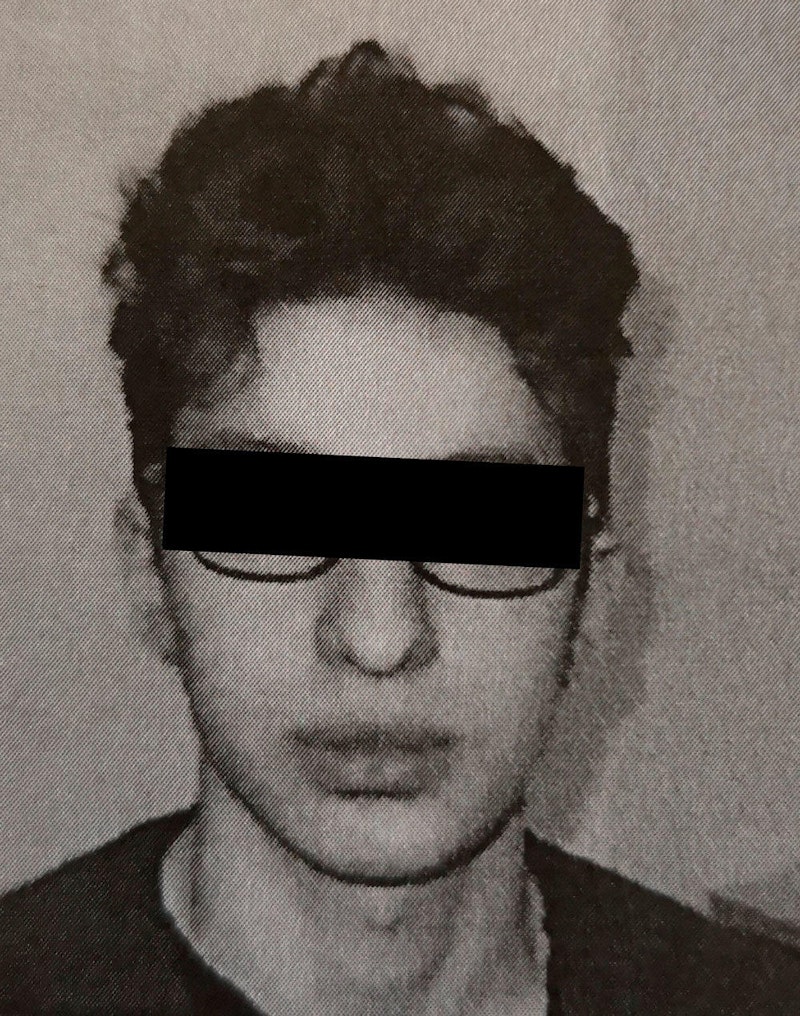 Der mutmaßliche Killer von Hadishat (7) wird schwer bewacht. Robert K. (16) saß zuerst in der Justizanstalt Josefstadt, wurde dann in das renommierte <a href="https://www.heute.at/oesterreich/wien/story/Mordfall-Hadishat-Wien-Doebling-Killer-Robert-K-in-Psycho-Kepler-Klinik-verlegt-53465727" target="_blank">Kepler Klinikum</a> verlegt. Wegen angeblicher Morddrohungen wurde er abermals weggebracht, befindet sich seitdem an einem geheimen Ort.
