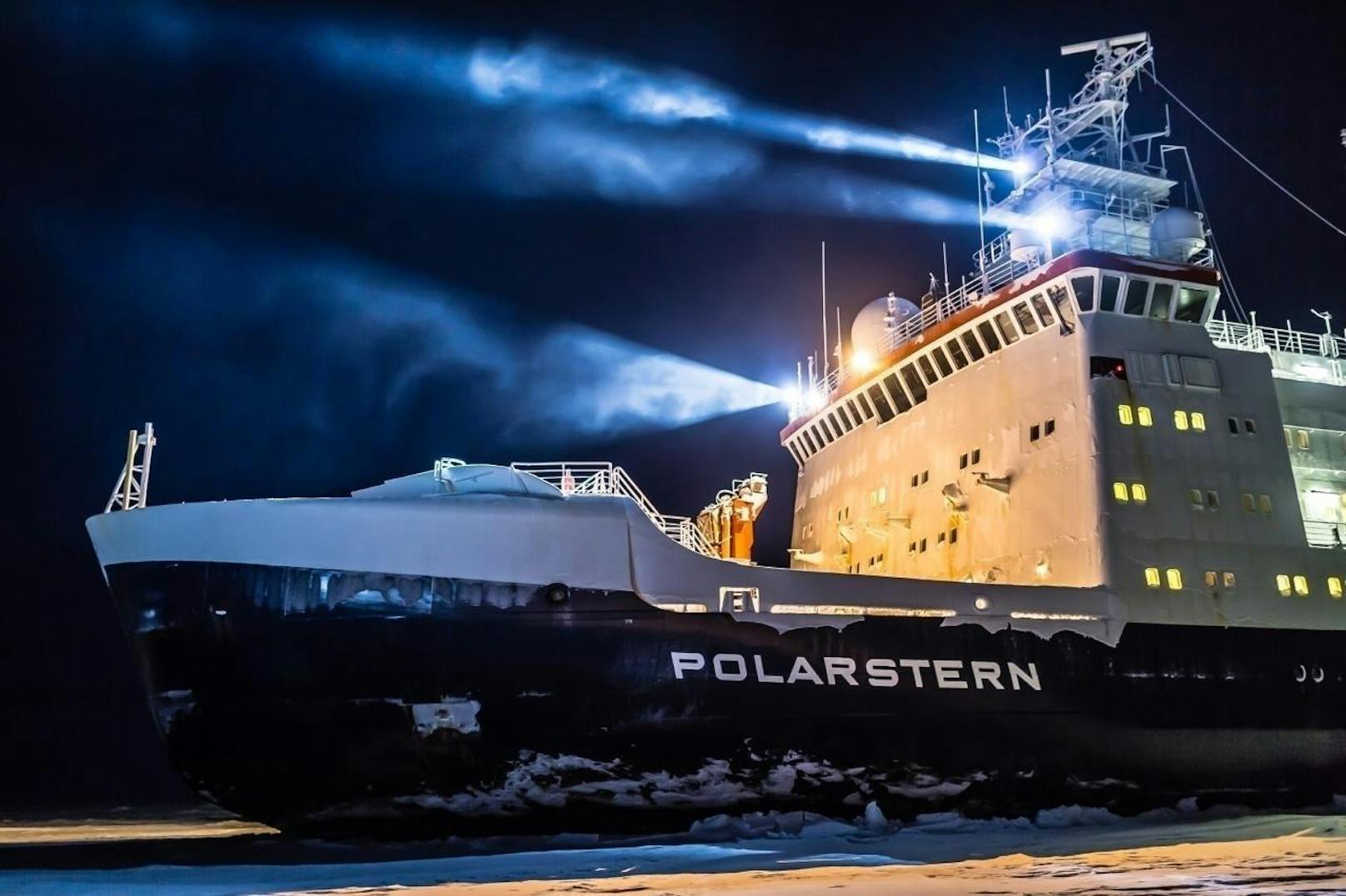 Die "Polarstern" ist ein als Eisbrecher ausgelegtes Forschungs- und Versorgungsschiff. 2019 wird sie im Rahmen der sogenannten Mosaic-Expedition von Tromsø (Norwegen) aus in See stechen.