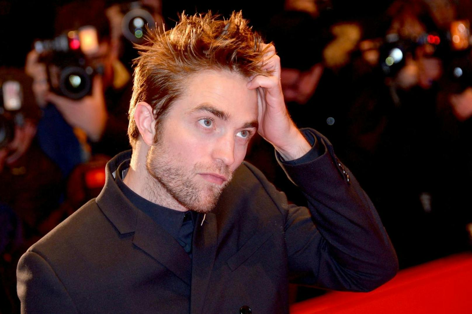 Robert Pattinson sinnierte bei der Biennale über die Liebe
