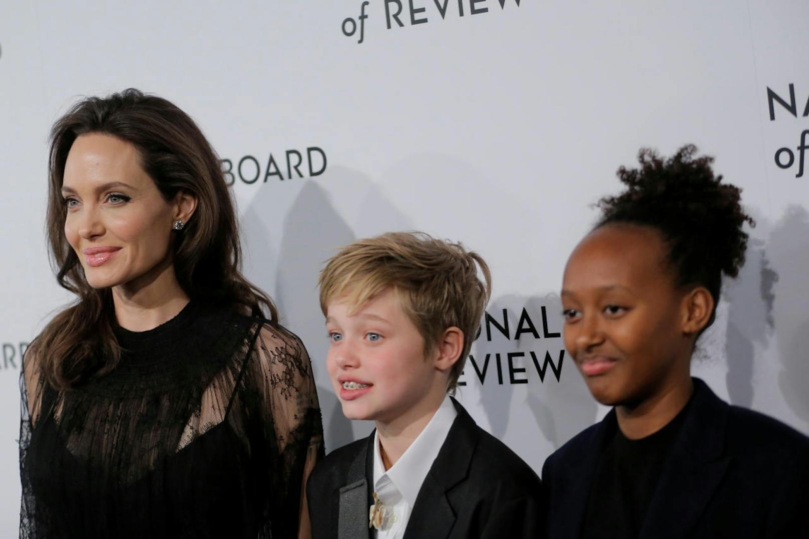 Angelina Jolie mit Shiloh Jolie-Pitt und Zahara Jolie-Pitt 