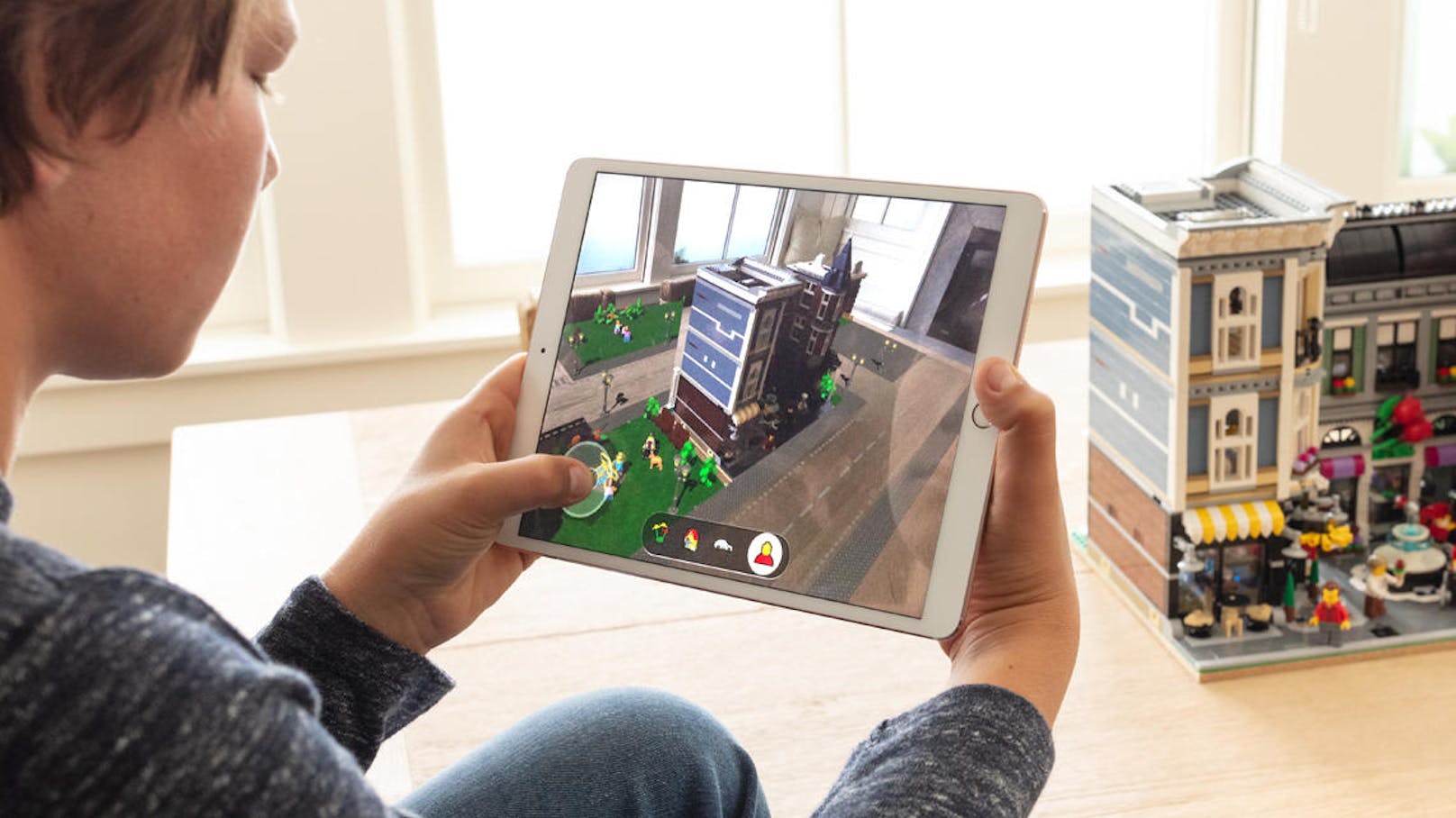 In Sachen "Augmented Reality" gibt es auch einige Neuerungen. In der Lego-App etwa kann man nun zu viert spielen.