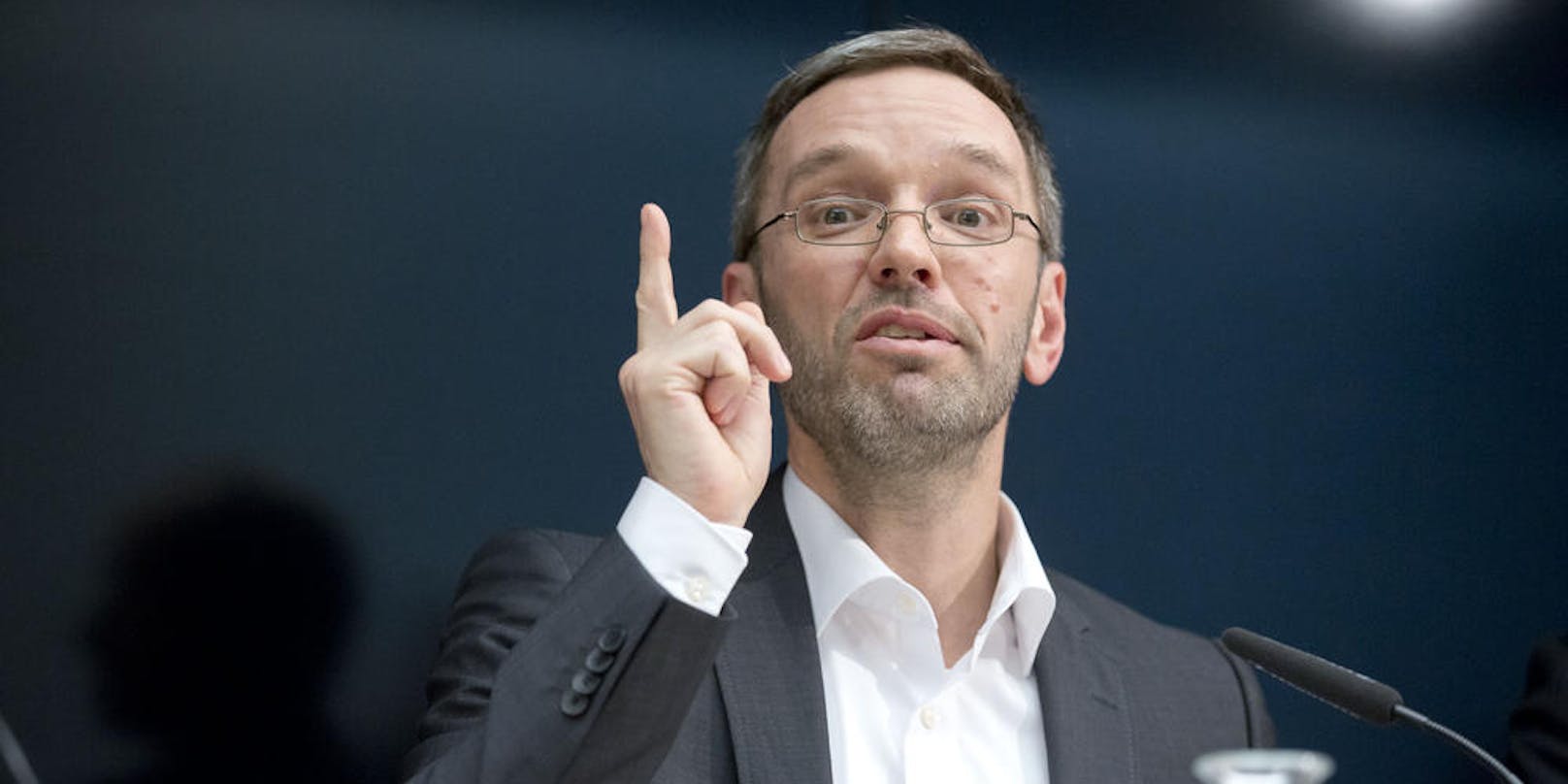 Herbert Kickl (FPÖ) holte zu einem Frontalangriff auf die ÖVP aus.