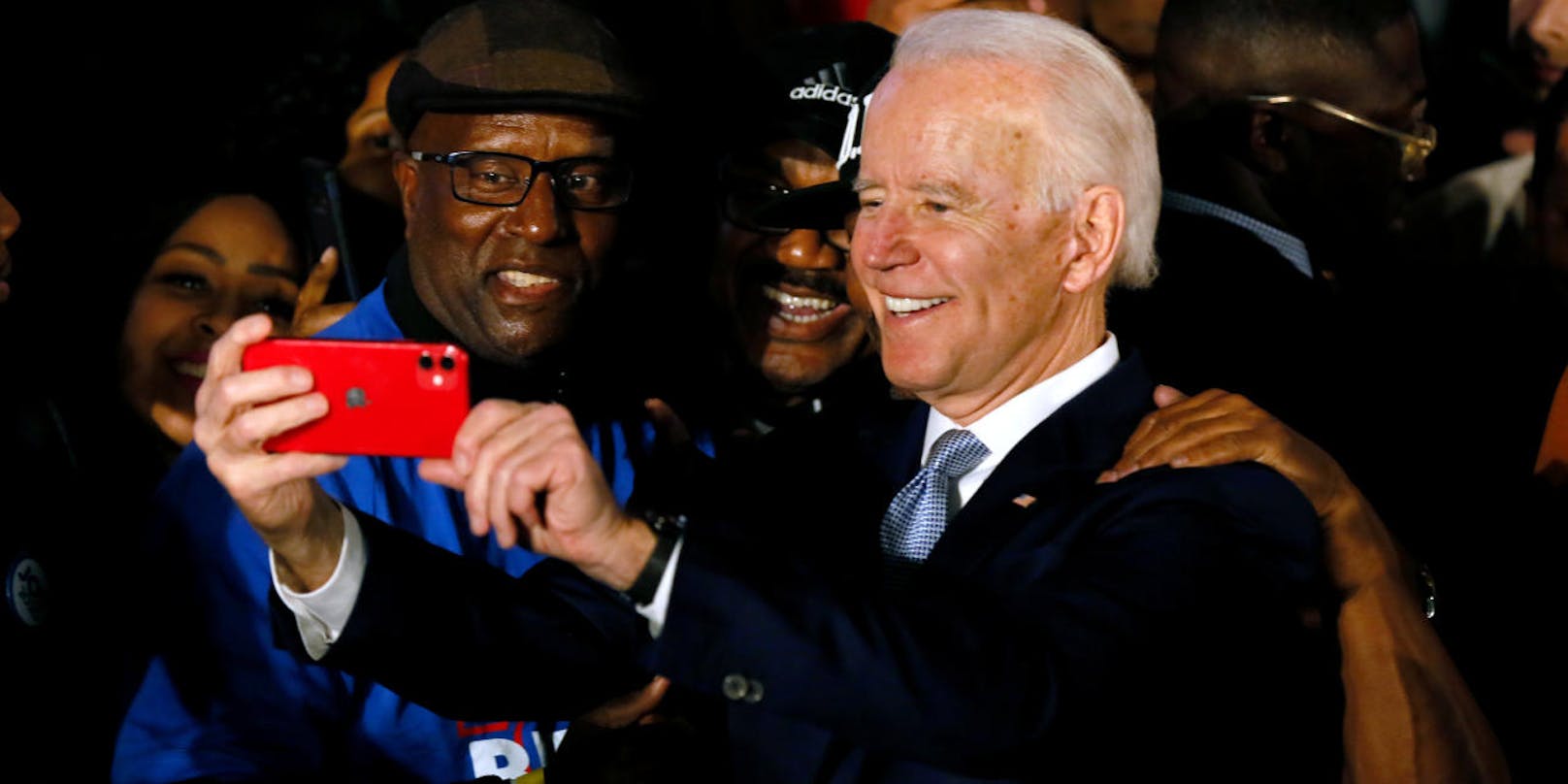 <b></b>Joe Biden erfreut sich bei afroamerikanischen Wählern großer Beliebtheit.