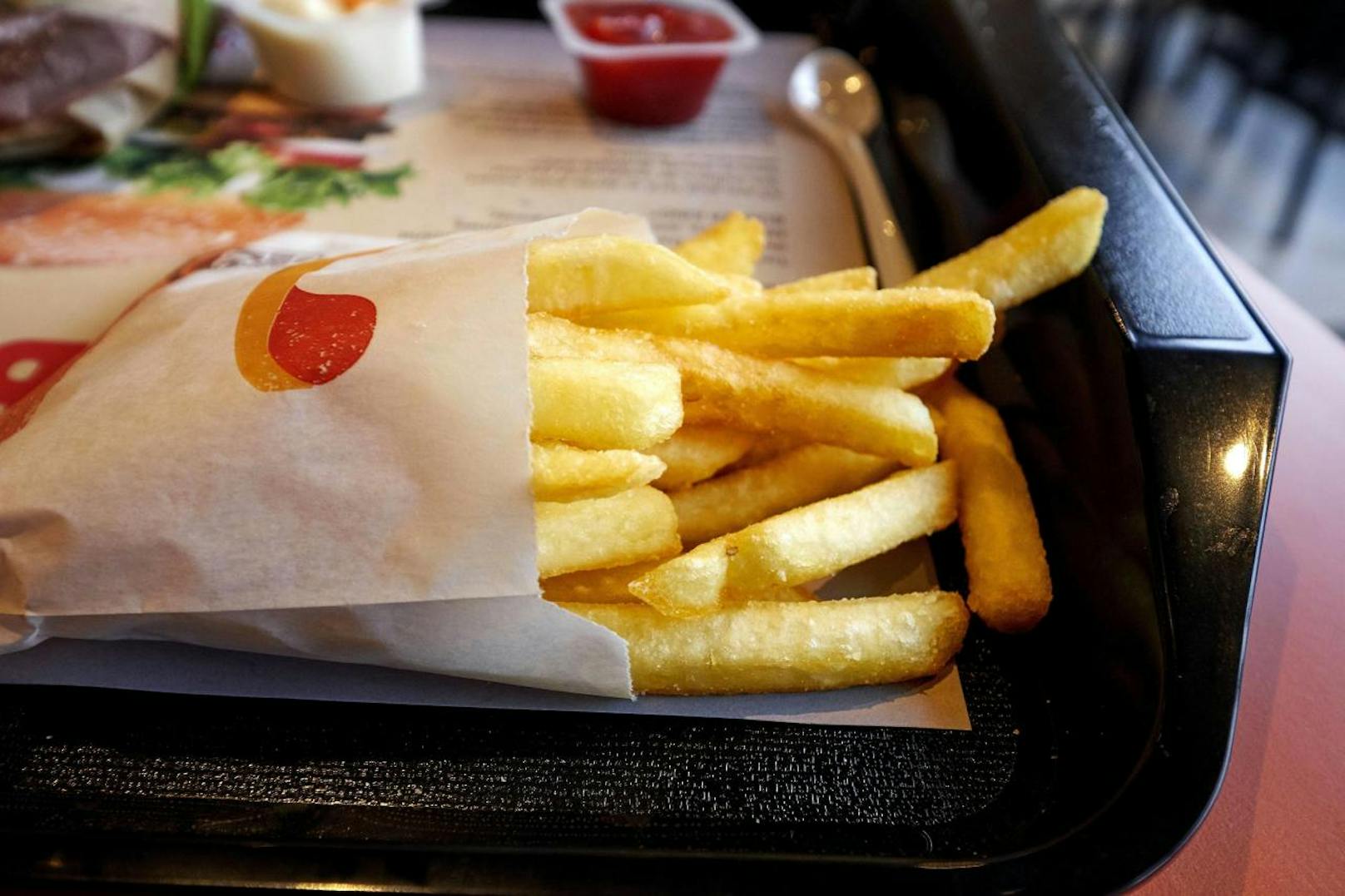Einen Haken hat die Kampagne von Burger King allerdings: Sie dient der Lancierung der App ? die macht vielen Nutzern jedoch Probleme. 