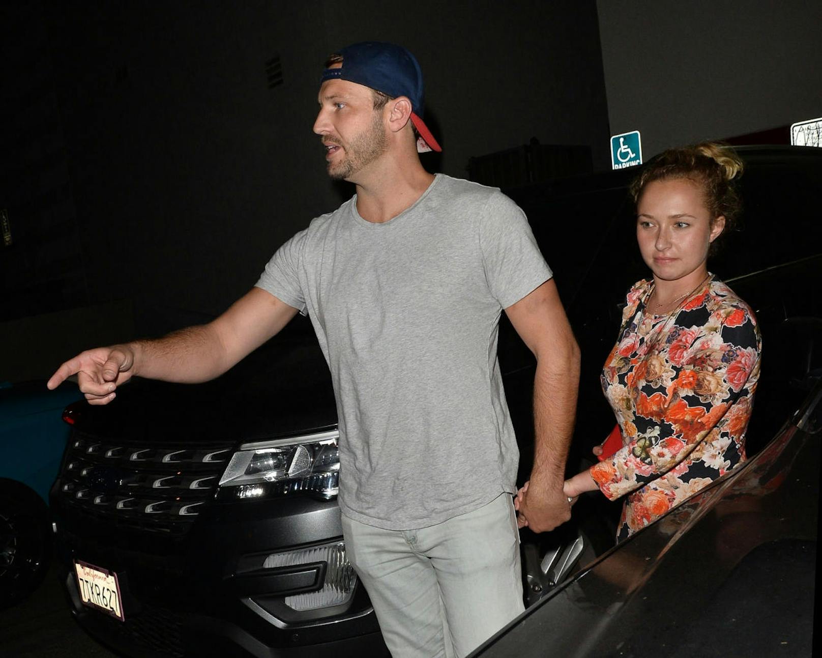 In West Hollywood ging Hayden Panettiere (r.) ...