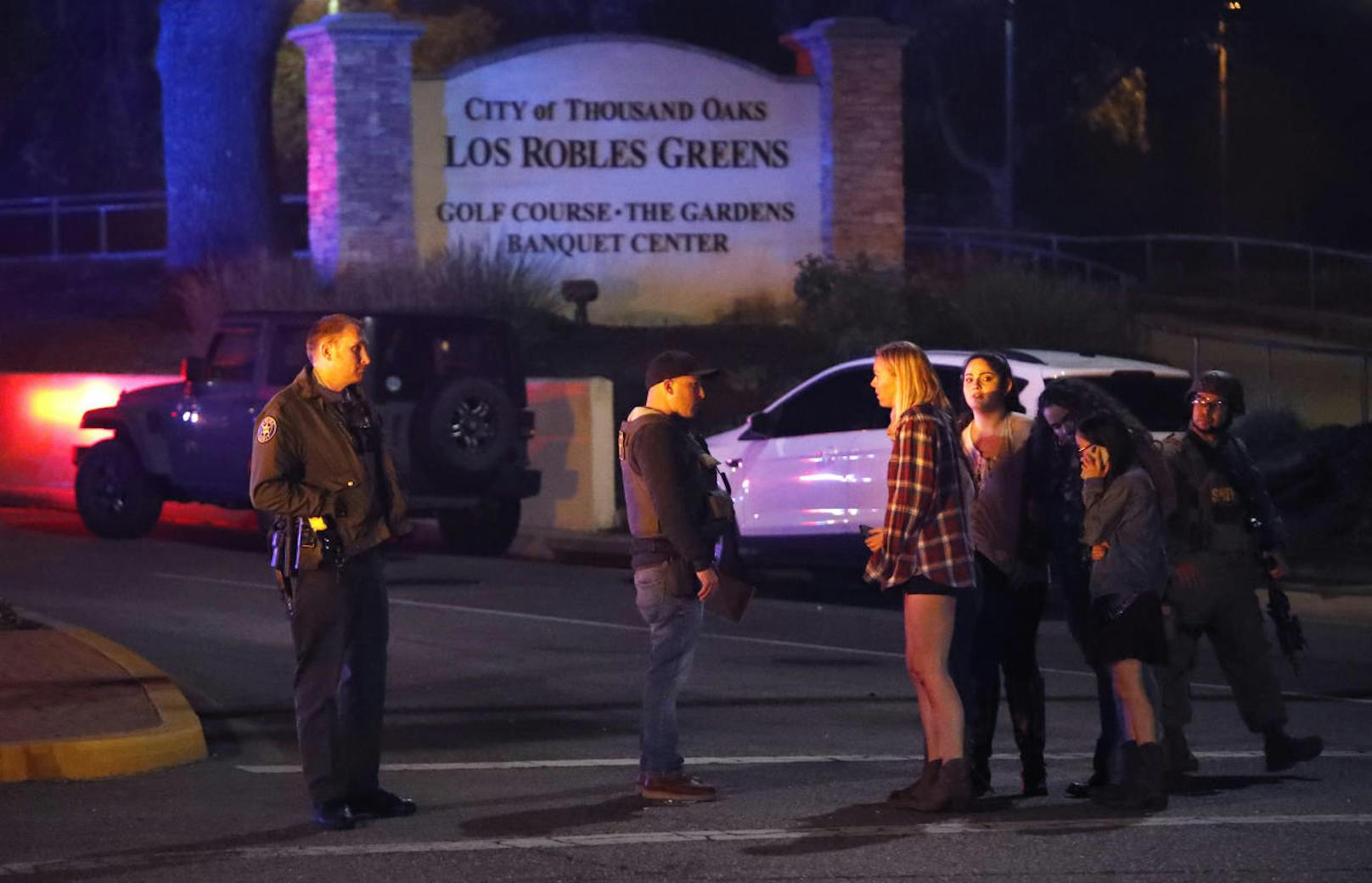 Mindestens 12 Menschen wurden bei dem Anschlag auf das Lokal "Borderline Bar & Grill" in Thousand Oaks im Süden Kaliforniens erschossen.