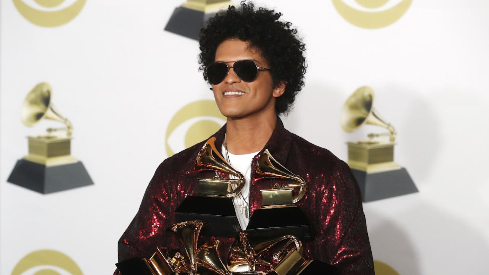 Grammy-Gewinner <strong>Bruno Mars</strong> will unbedingt bei der diesjährigen Preisverleihung mit seiner neuen Band auftreten.