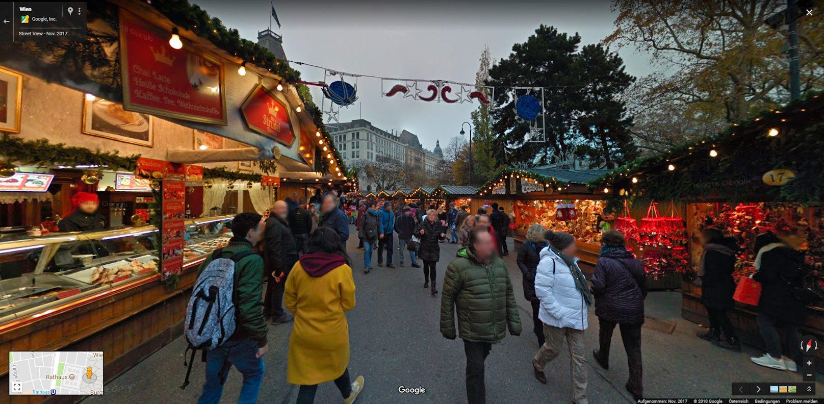 Google Street View lässt den Christkindlmarkt am Wiener Rathausplatz besuchen.